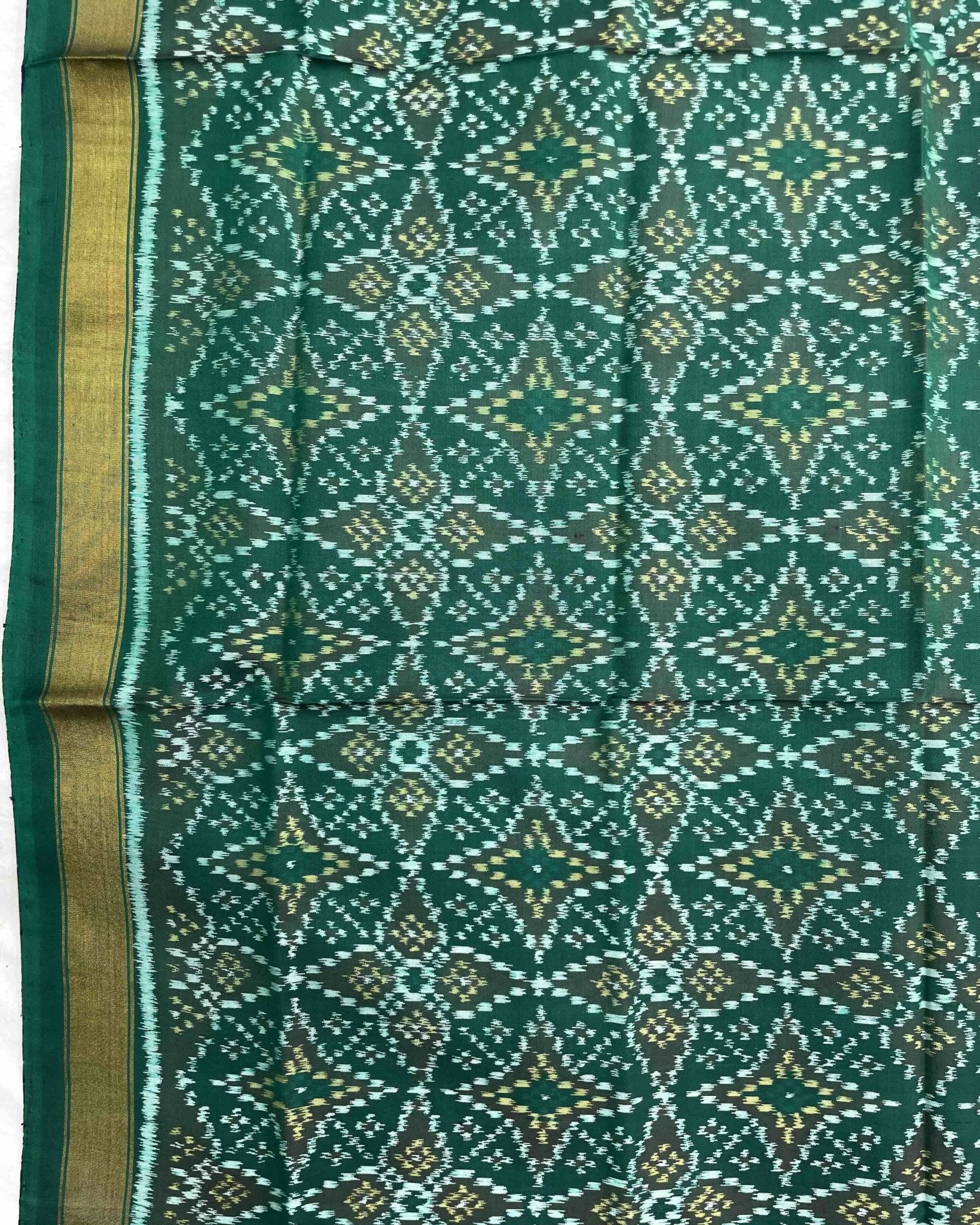 Peacock Shaded Green Solsitara Design Patola Dupatta - SindhoiPatolaArt