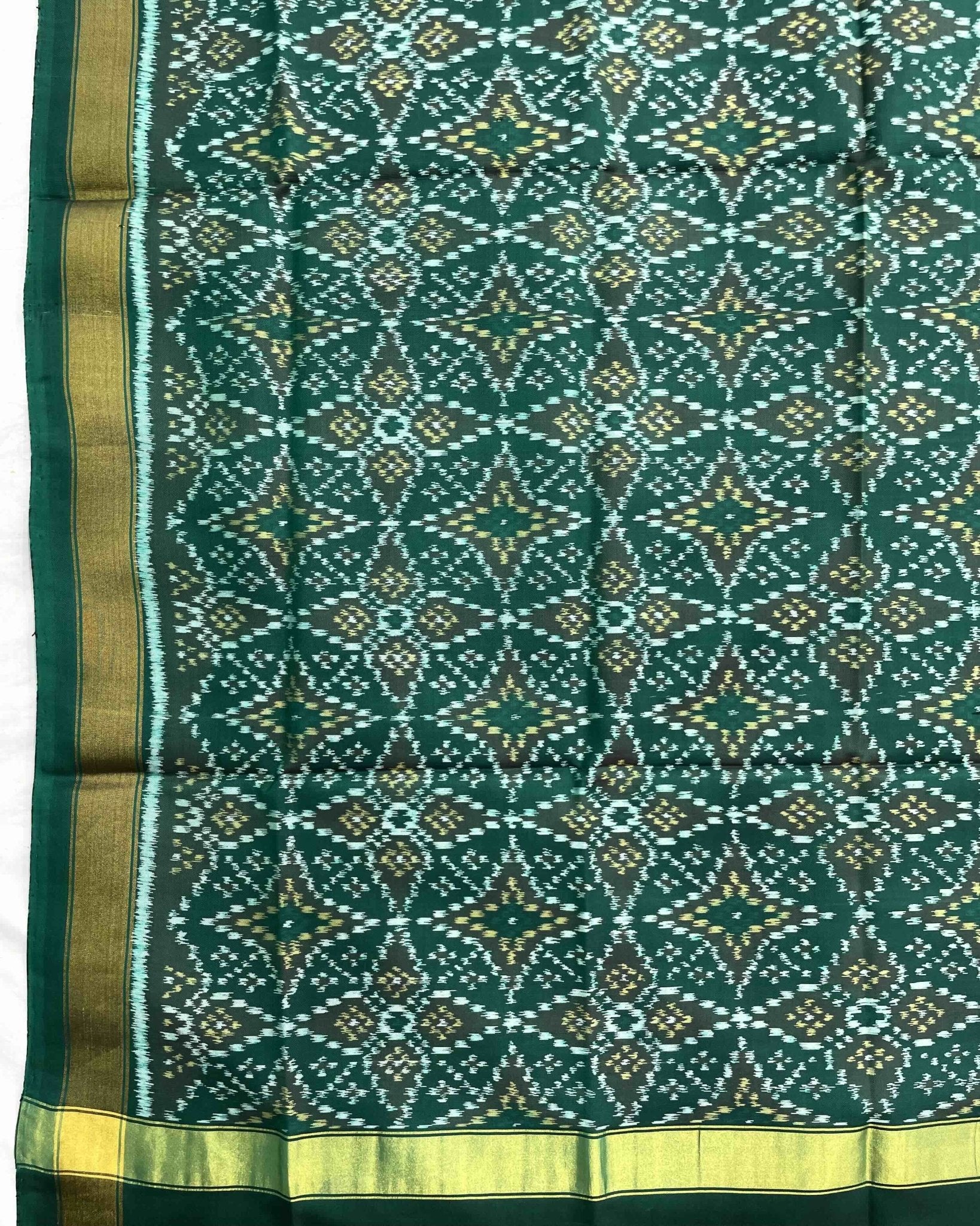 Peacock Shaded Green Solsitara Design Patola Dupatta - SindhoiPatolaArt