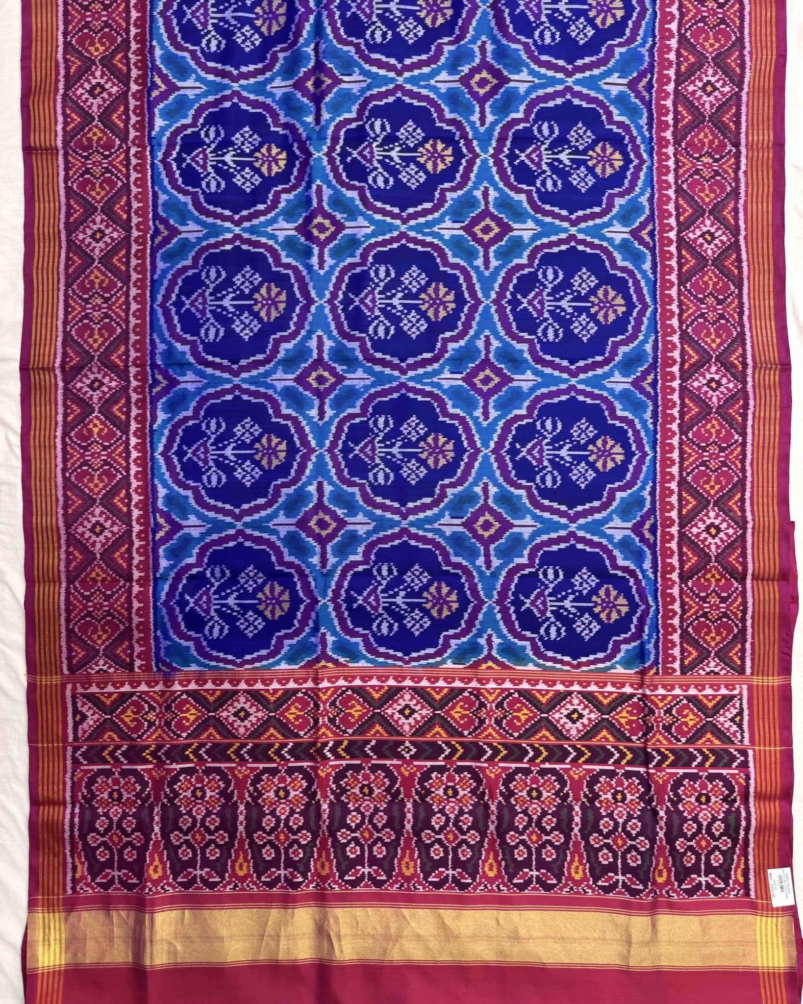 Pink & Blue Chhabdi Flower Semi Double Ikat Patola Saree - SindhoiPatolaArt