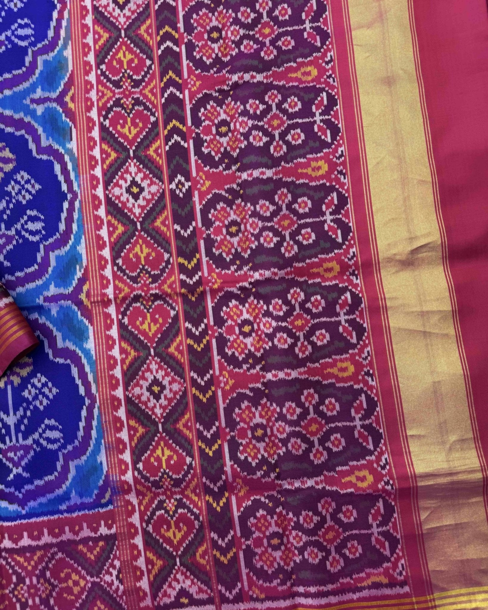 Pink & Blue Chhabdi Flower Semi Double Ikat Patola Saree - SindhoiPatolaArt
