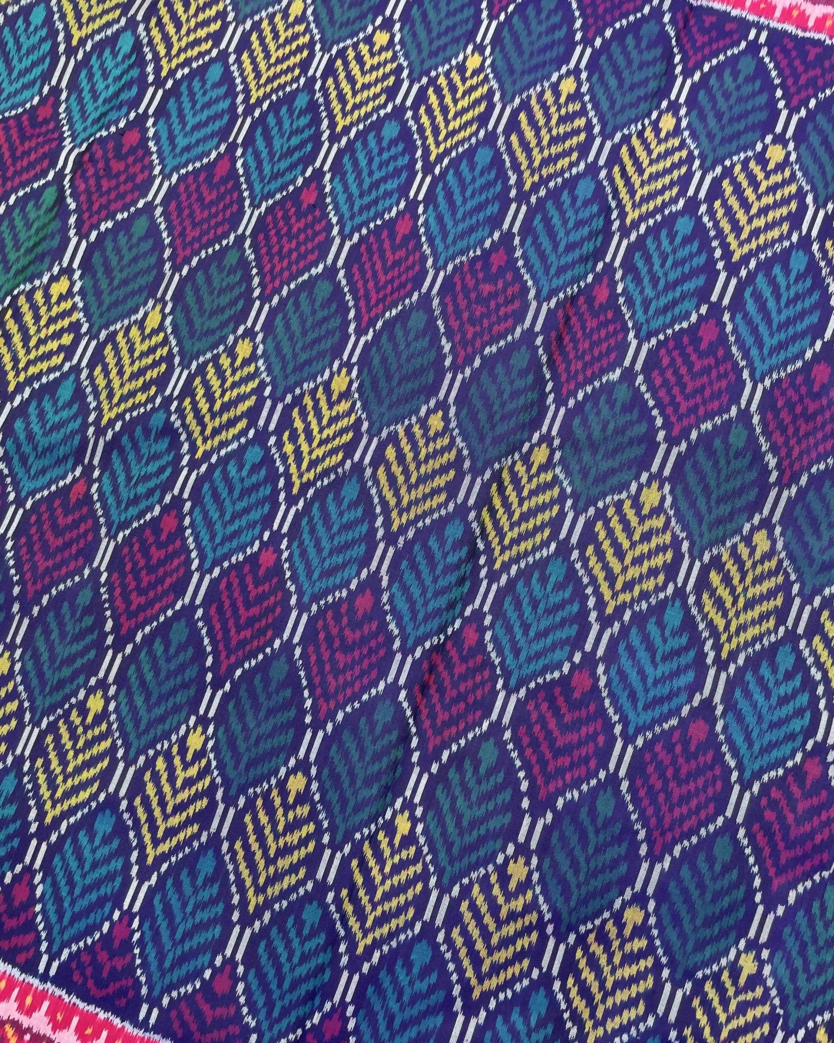 Pink & Blue Fancy Leaves Design Patola Saree - SindhoiPatolaArt