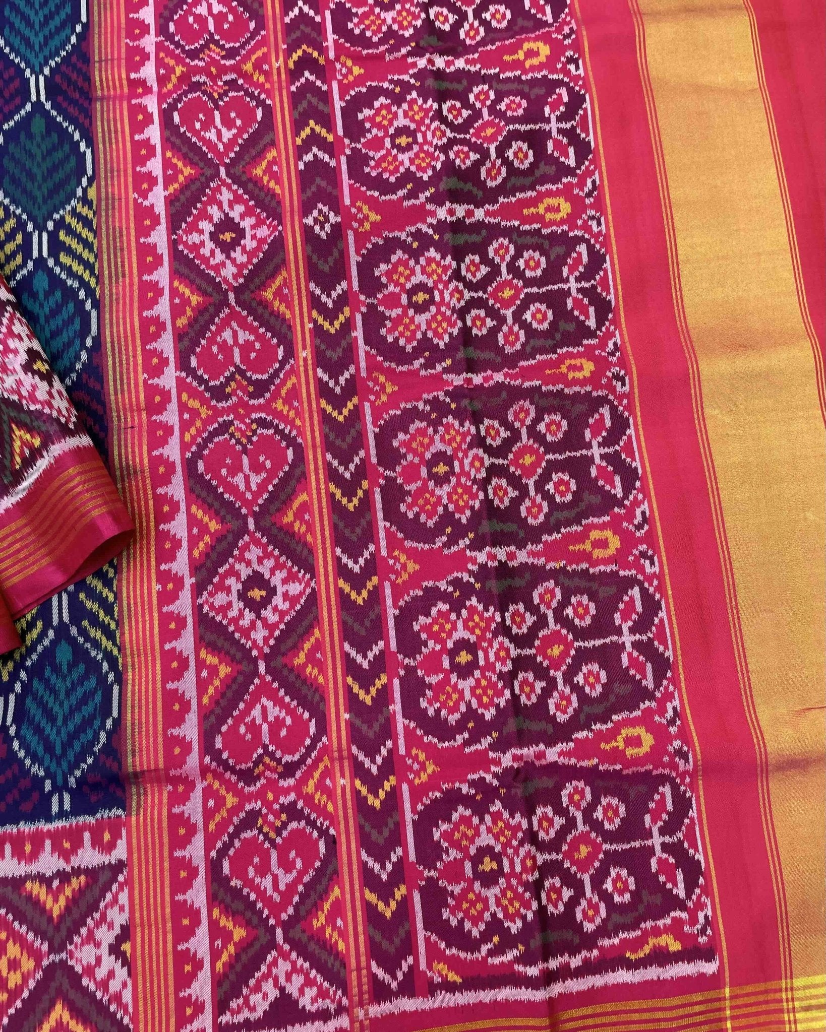 Pink & Blue Fancy Leaves Design Patola Saree - SindhoiPatolaArt