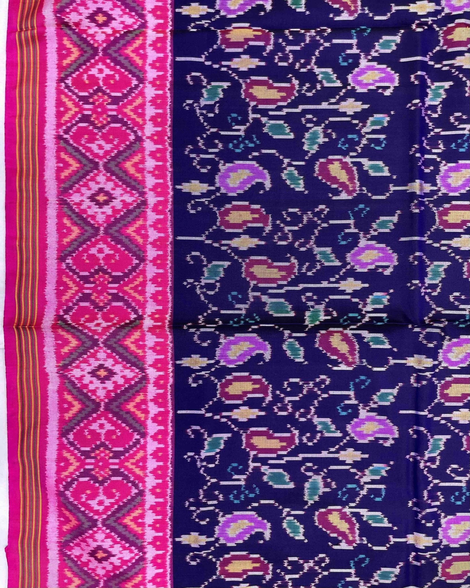 Pink & Blue Fancy Leaves Patola Saree - SindhoiPatolaArt