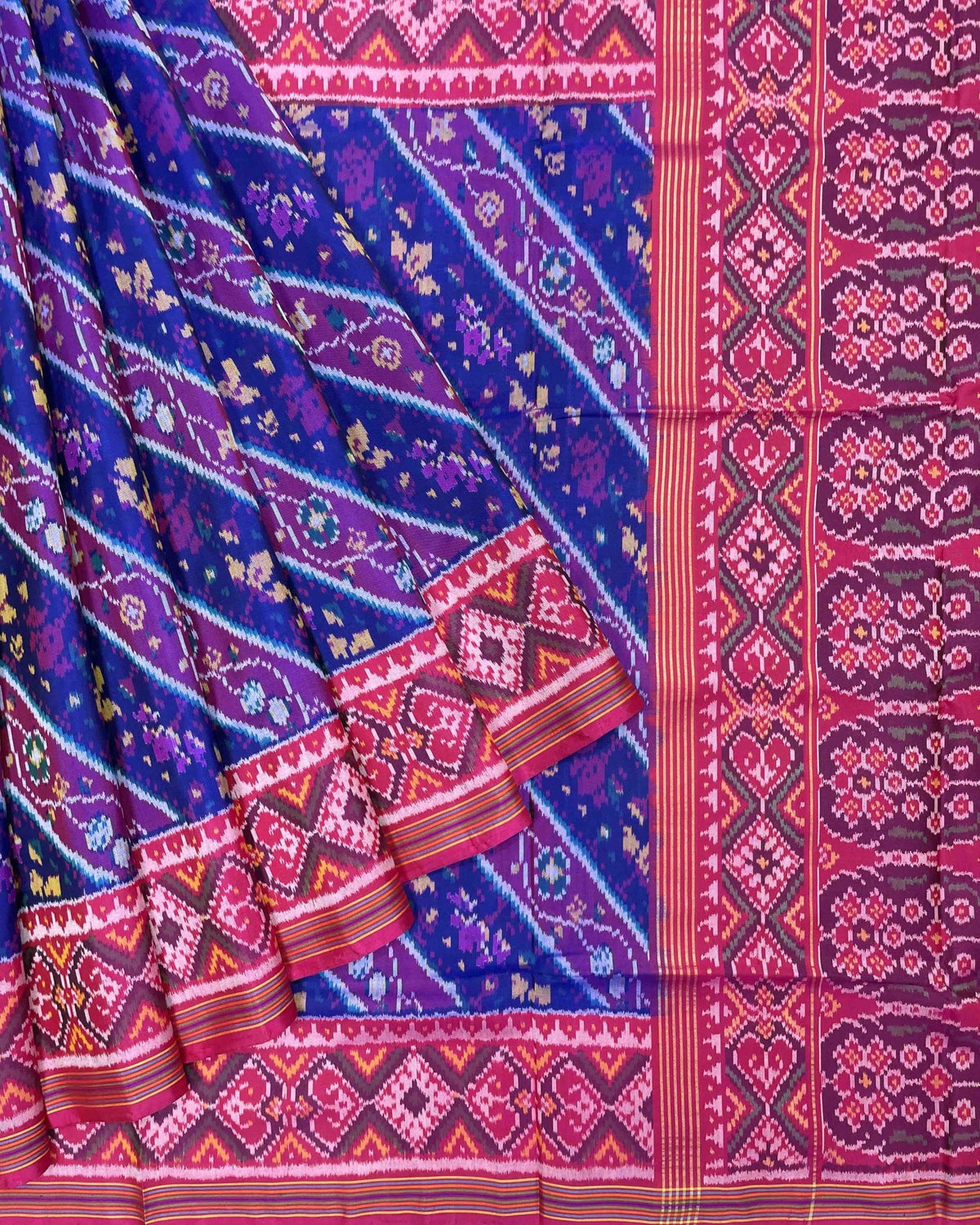 Pink & Blue Leaves Leheriya Patola Saree - SindhoiPatolaArt