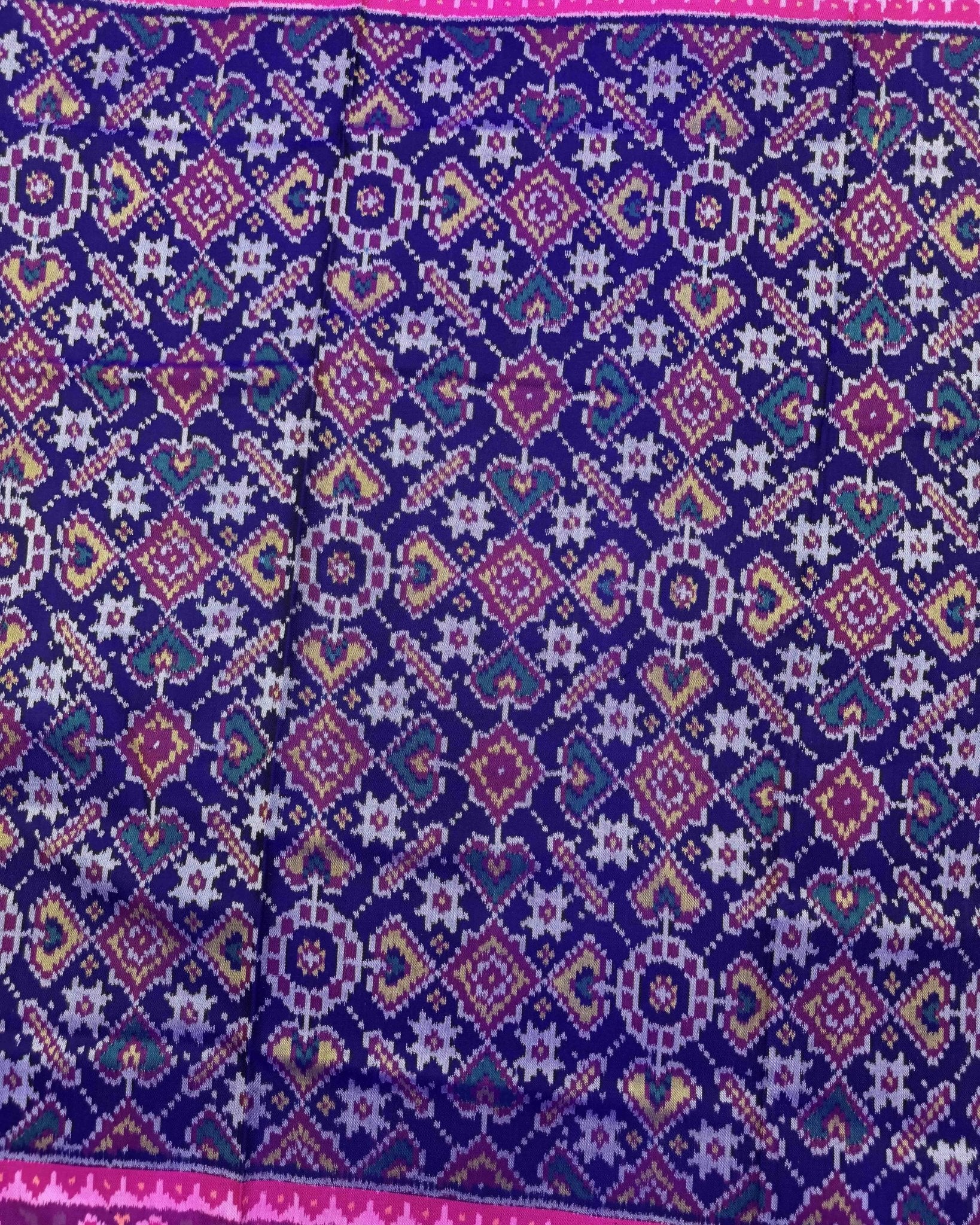 Pink & Blue Manekchowk Semi Double Ikat Patola Saree - SindhoiPatolaArt