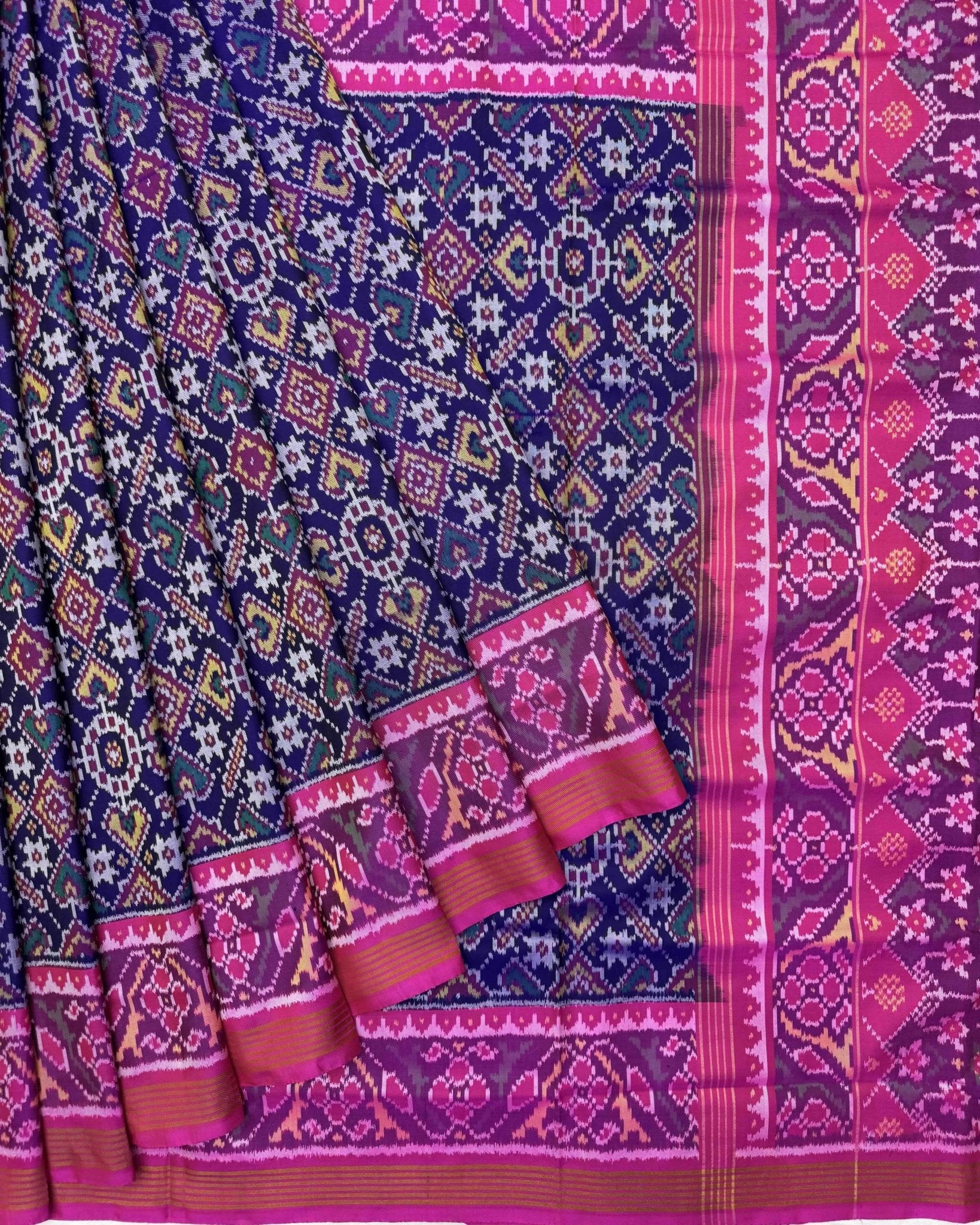 Pink & Blue Manekchowk Semi Double Ikat Patola Saree - SindhoiPatolaArt