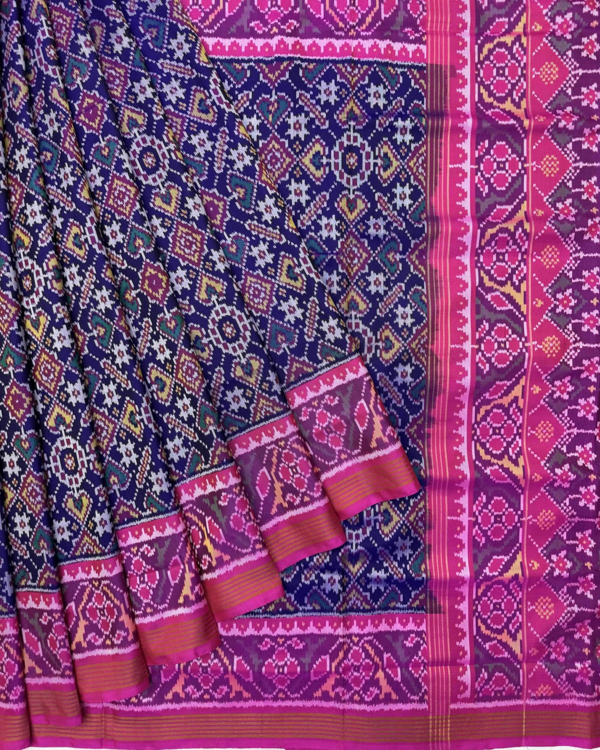Pink & Blue Manekchowk Semi Double Ikat Patola Saree - SindhoiPatolaArt