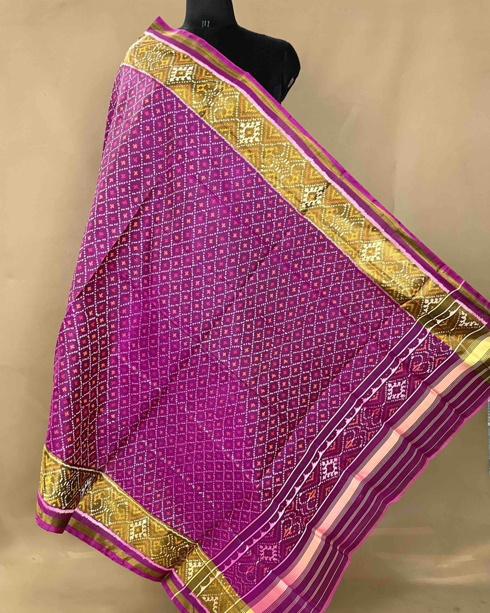 Pink Booty Designer Patola Dupatta - SindhoiPatolaArt