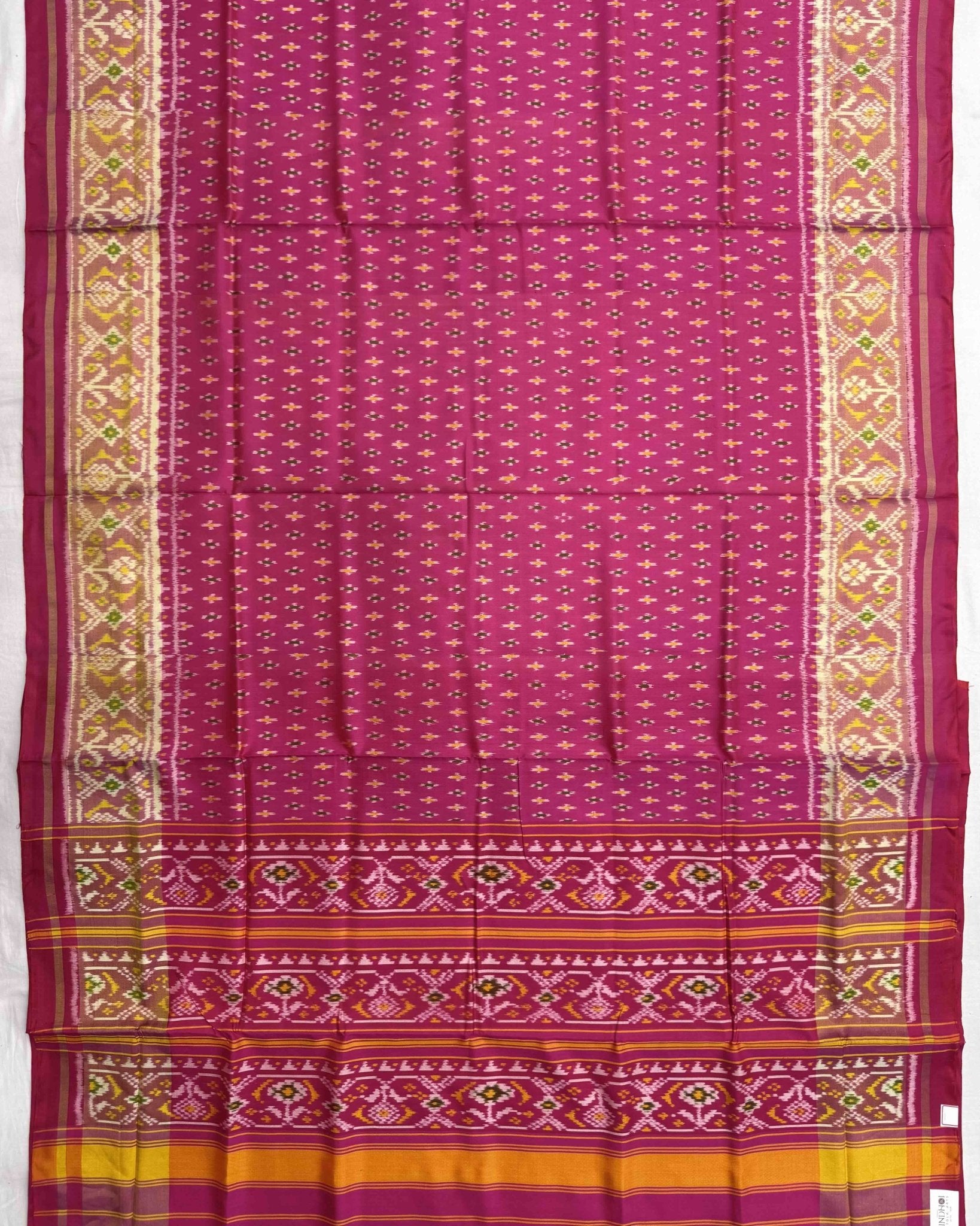 Pink Booty Patola Saree - SindhoiPatolaArt