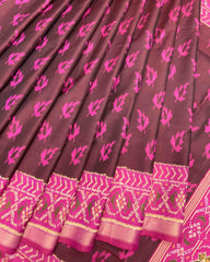 Pink & Brown Fancy Leaves Patola Saree - SindhoiPatolaArt