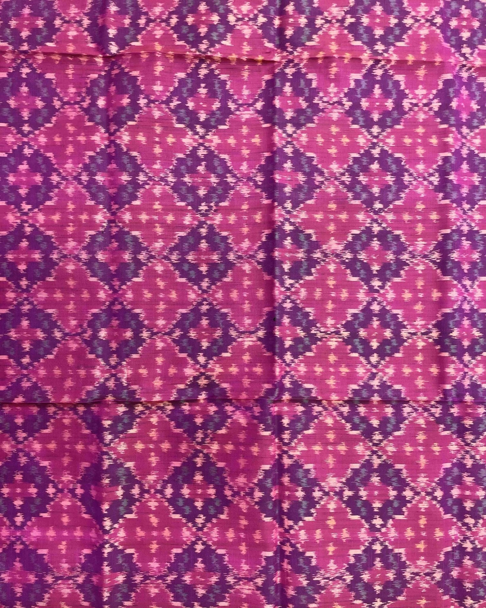 Pink Buttonful Design Patola Dupatta - SindhoiPatolaArt
