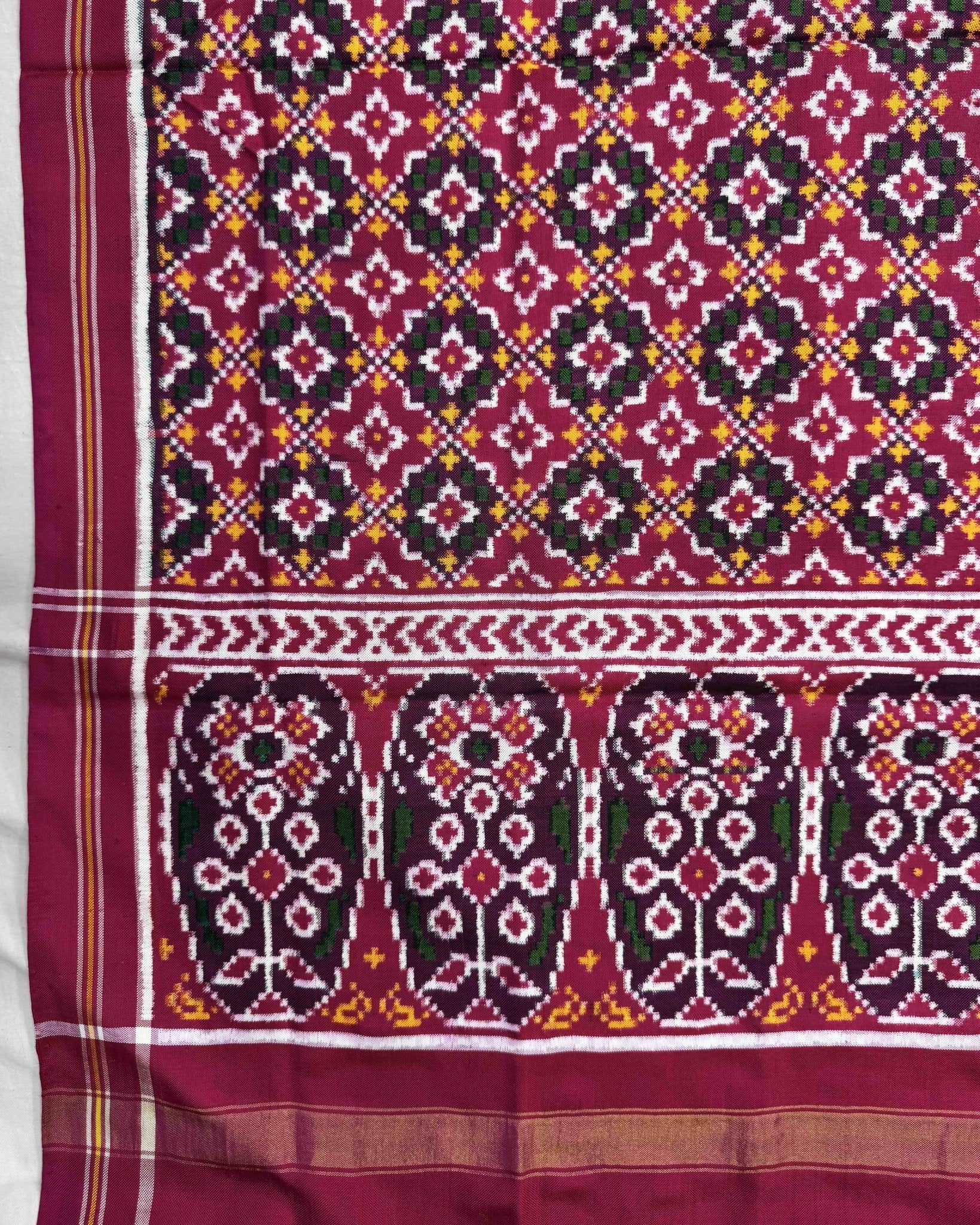 Pink Buttonful Double Ikat Patola Dupatta - SindhoiPatolaArt