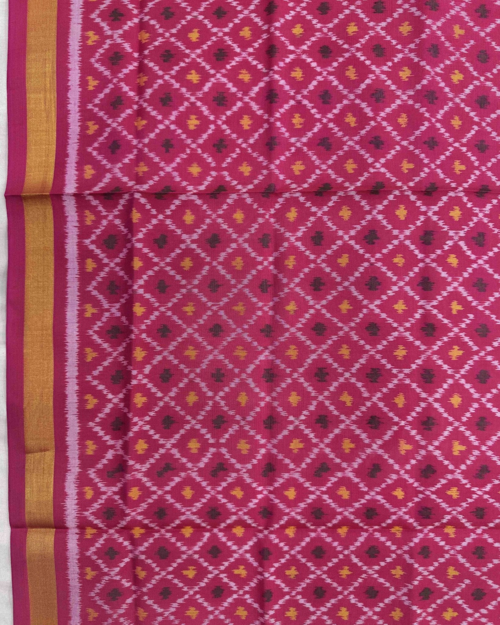 Pink DaramBhatt Patola Dupatta - SindhoiPatolaArt