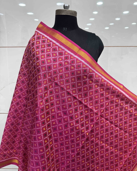 Pink DaramBhatt Patola Dupatta - SindhoiPatolaArt