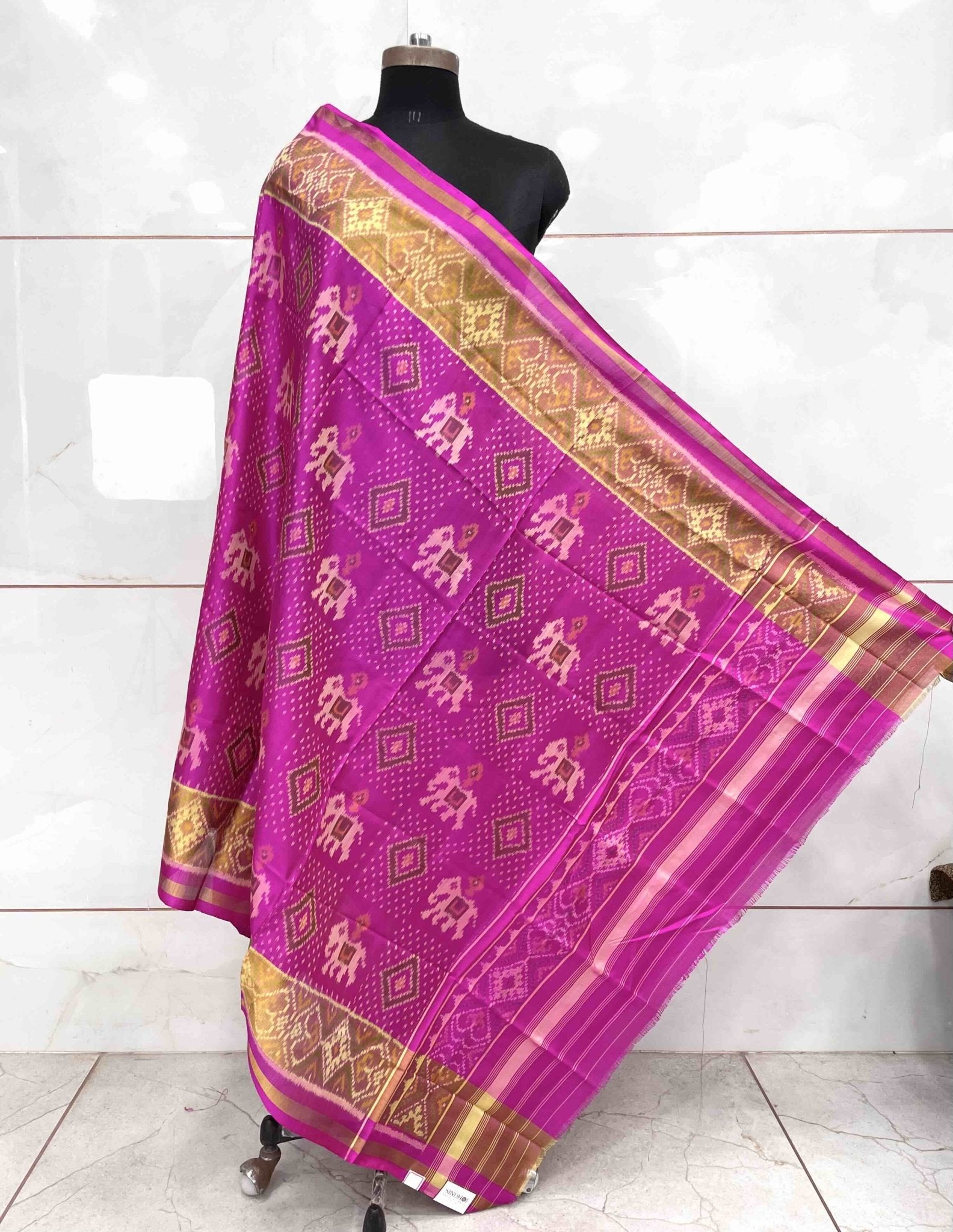 Pink Elephant Panchanda Mix Patola Dupatta - SindhoiPatolaArt
