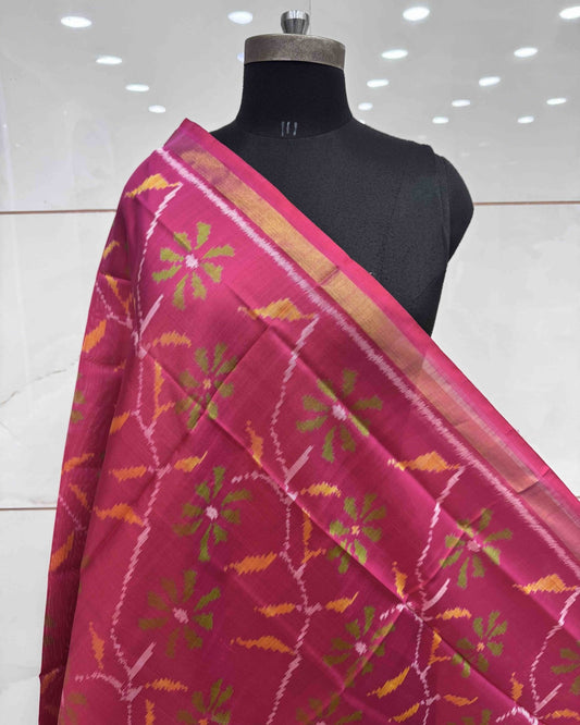 Pink Flower Leaves Patola Dupatta - SindhoiPatolaArt