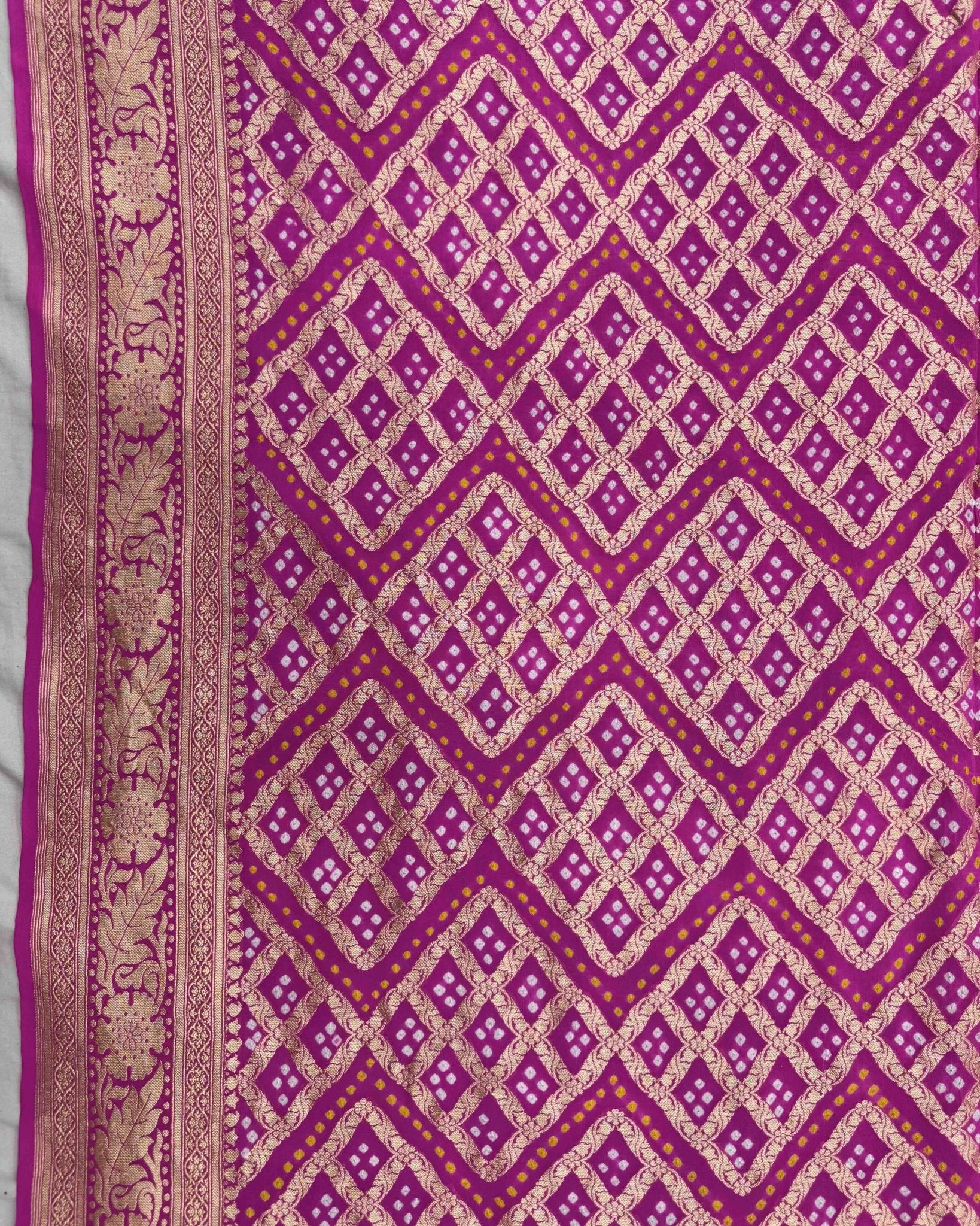 Pink Georgette Bandhani Saree - SindhoiPatolaArt