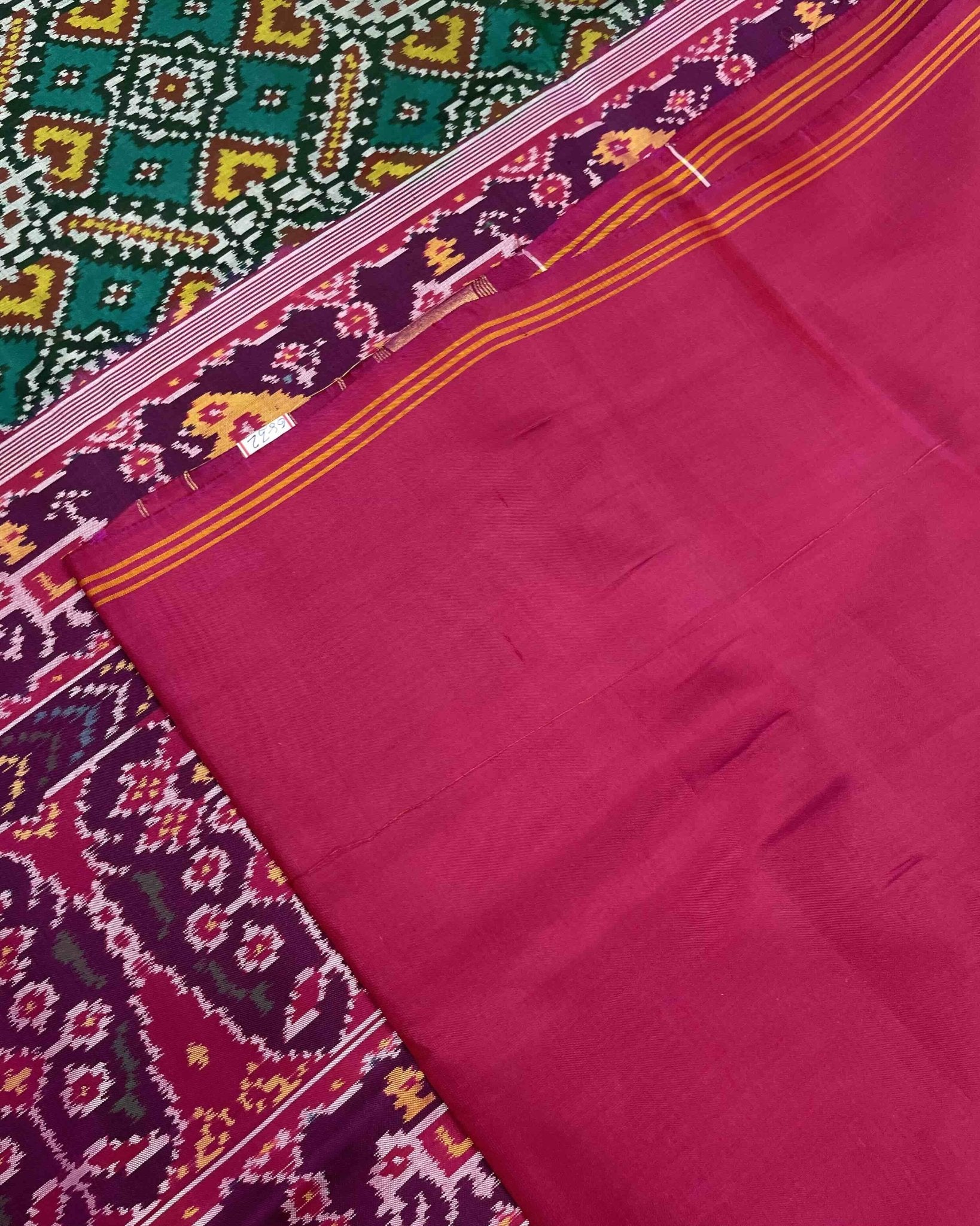 Pink & Green Manekchowk Patola Saree - SindhoiPatolaArt