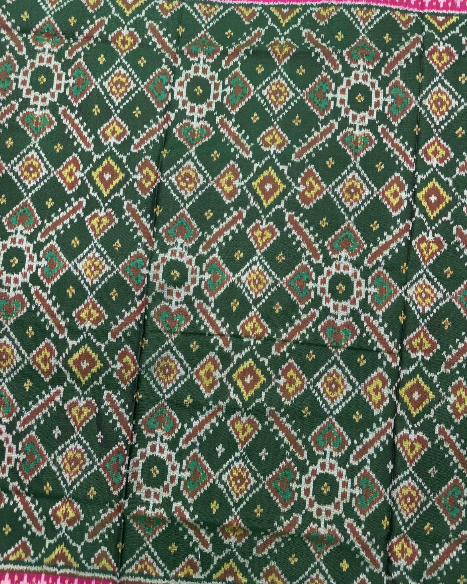 Pink & Green Manekchowk Semi Double Ikat Patola Saree - SindhoiPatolaArt