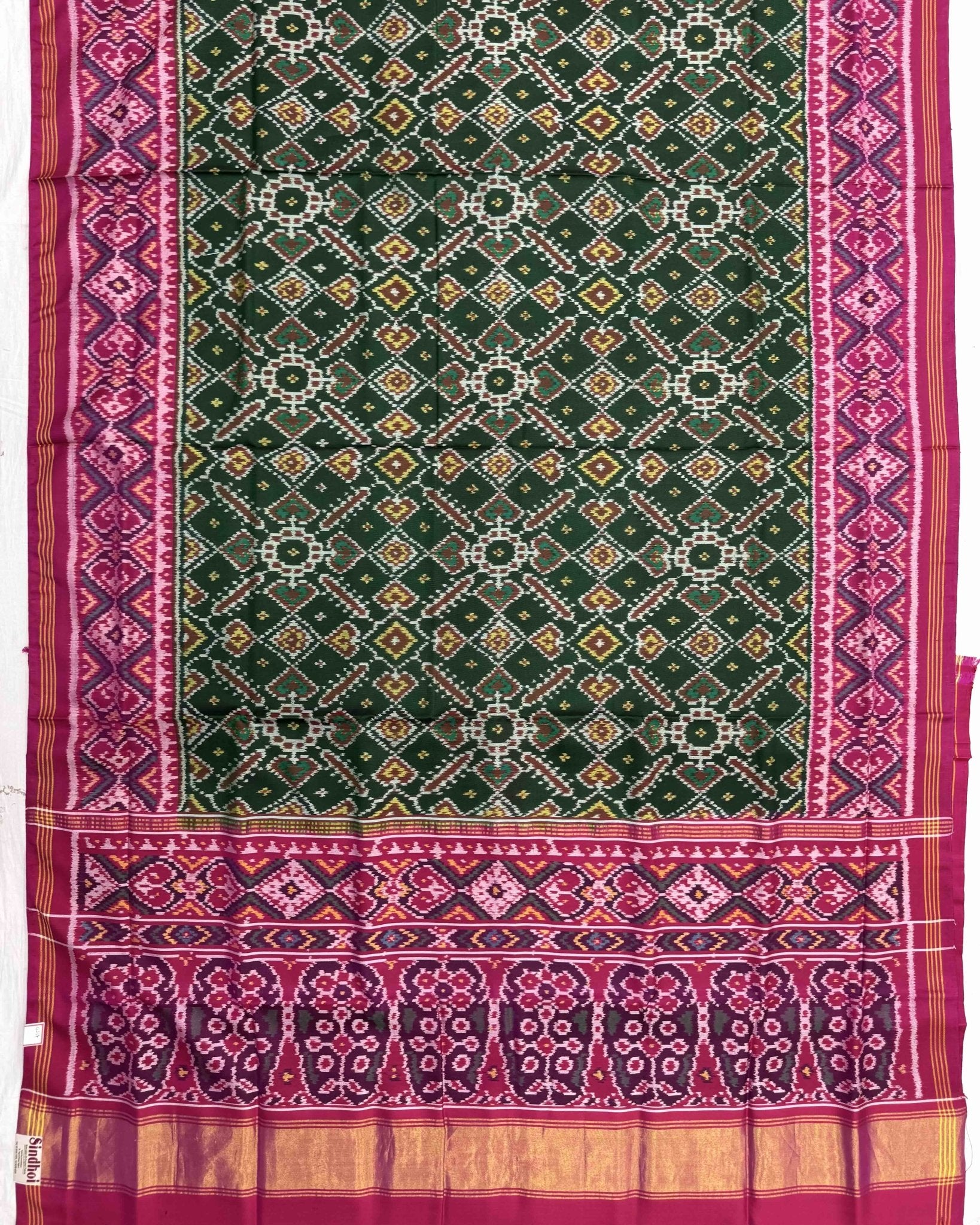 Pink & Green Manekchowk Semi Double Ikat Patola Saree - SindhoiPatolaArt