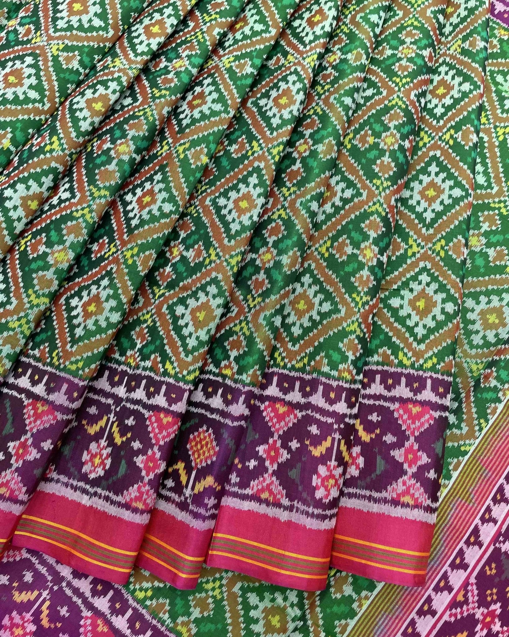 Pink & Green Panchanda Patola Saree - SindhoiPatolaArt