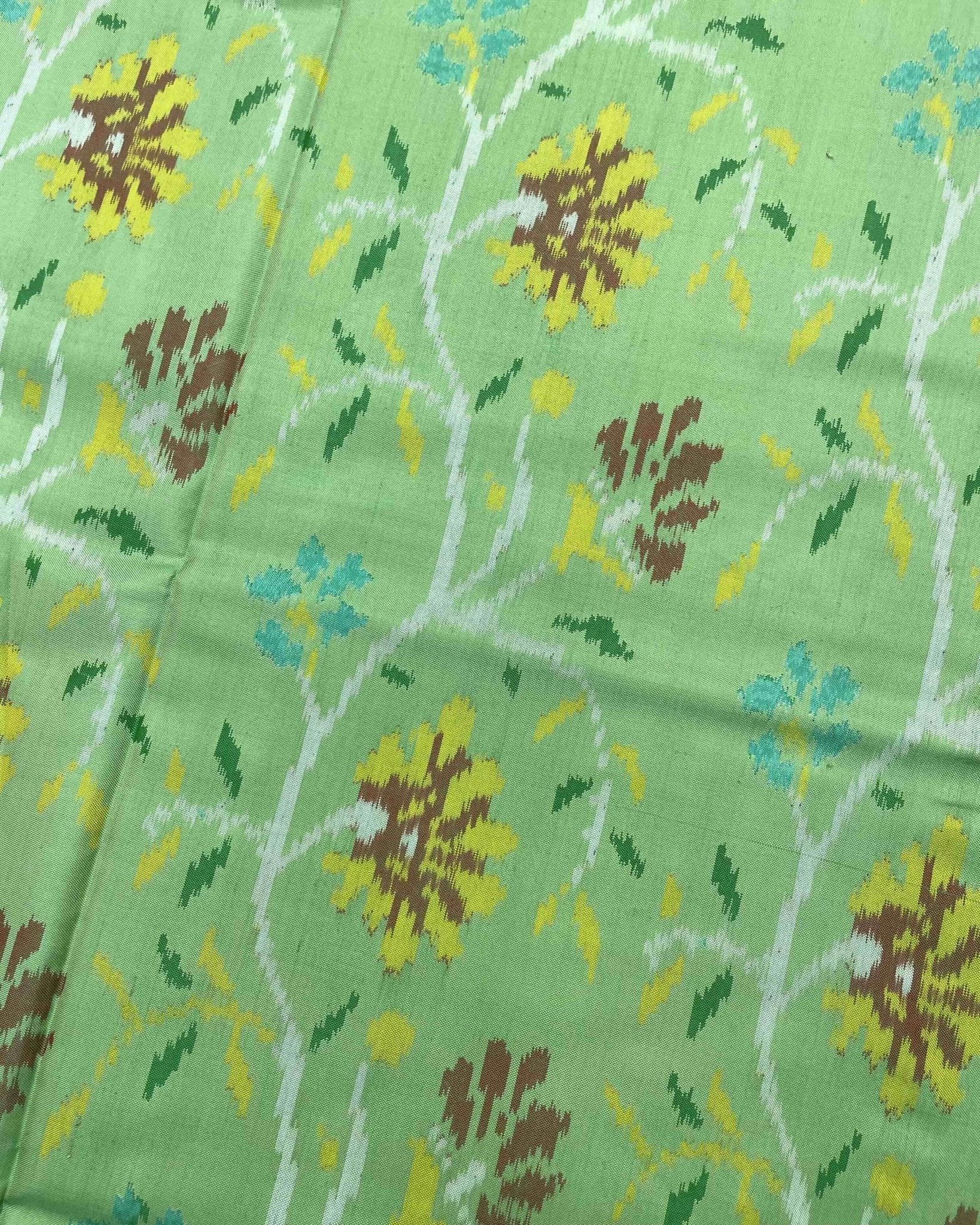 Pink & Light Green Fancy Flower Patola Saree - SindhoiPatolaArt