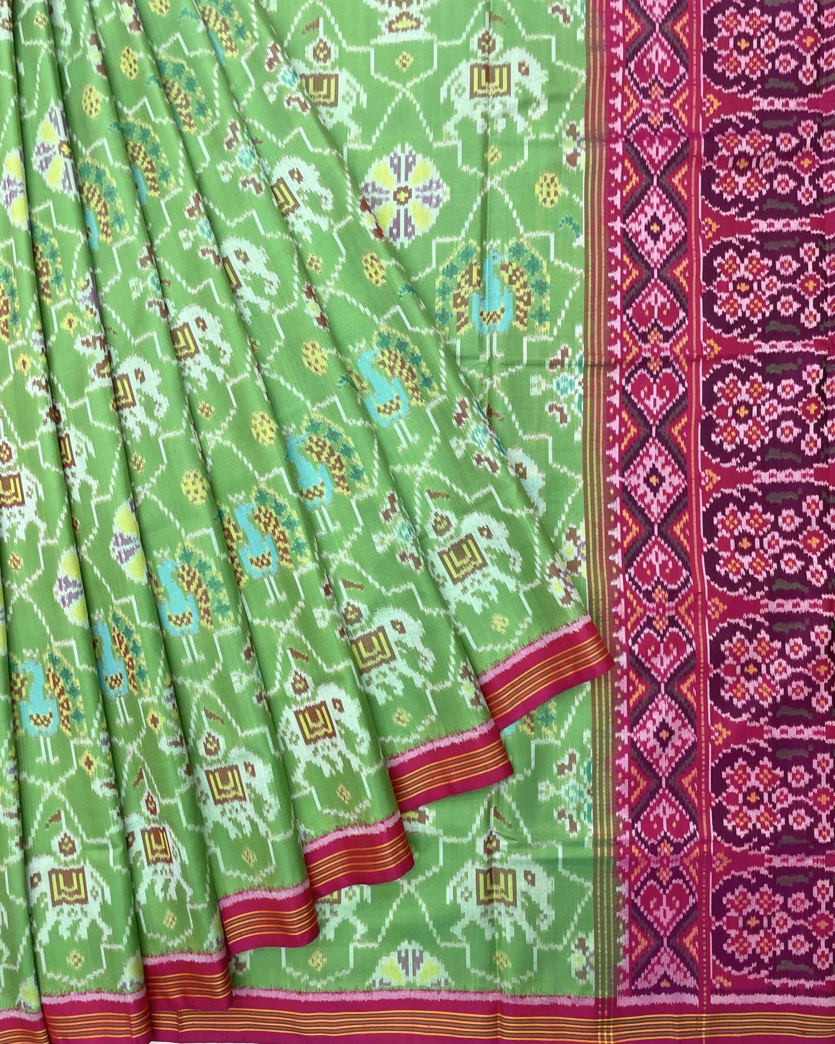 Pink & Light Green Strar Narikunj Patola Saree - SindhoiPatolaArt