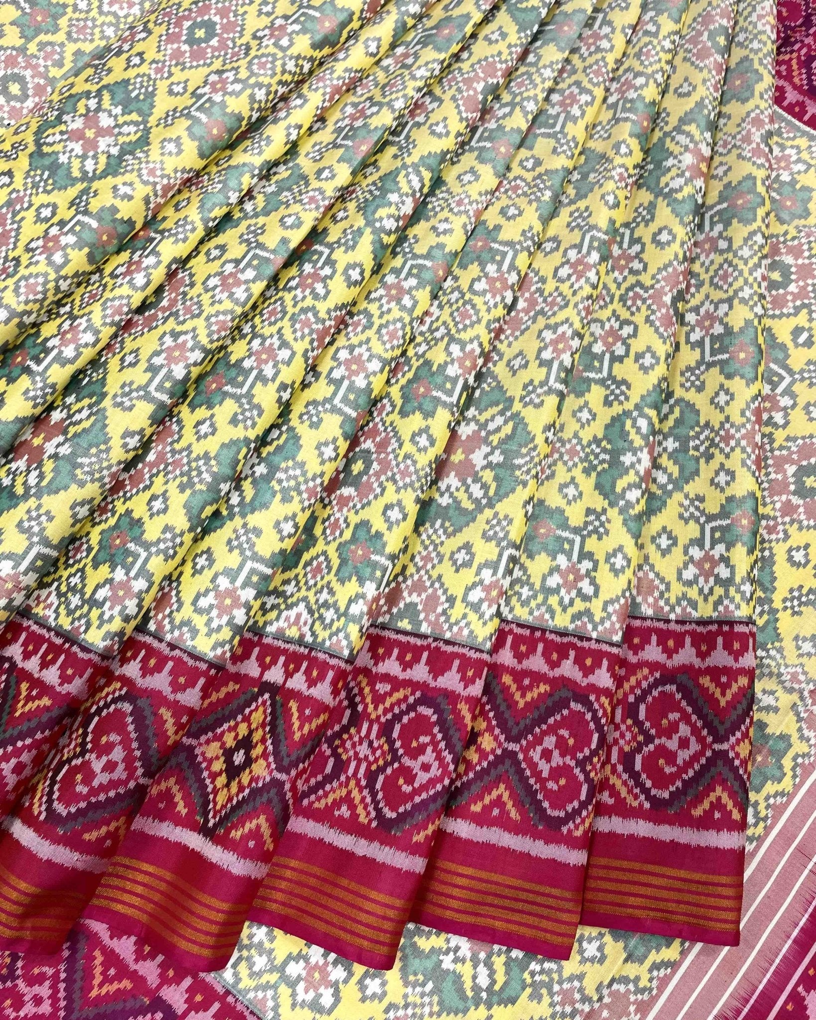Pink & Light Yellow Navratan Designer Patola Saree - SindhoiPatolaArt