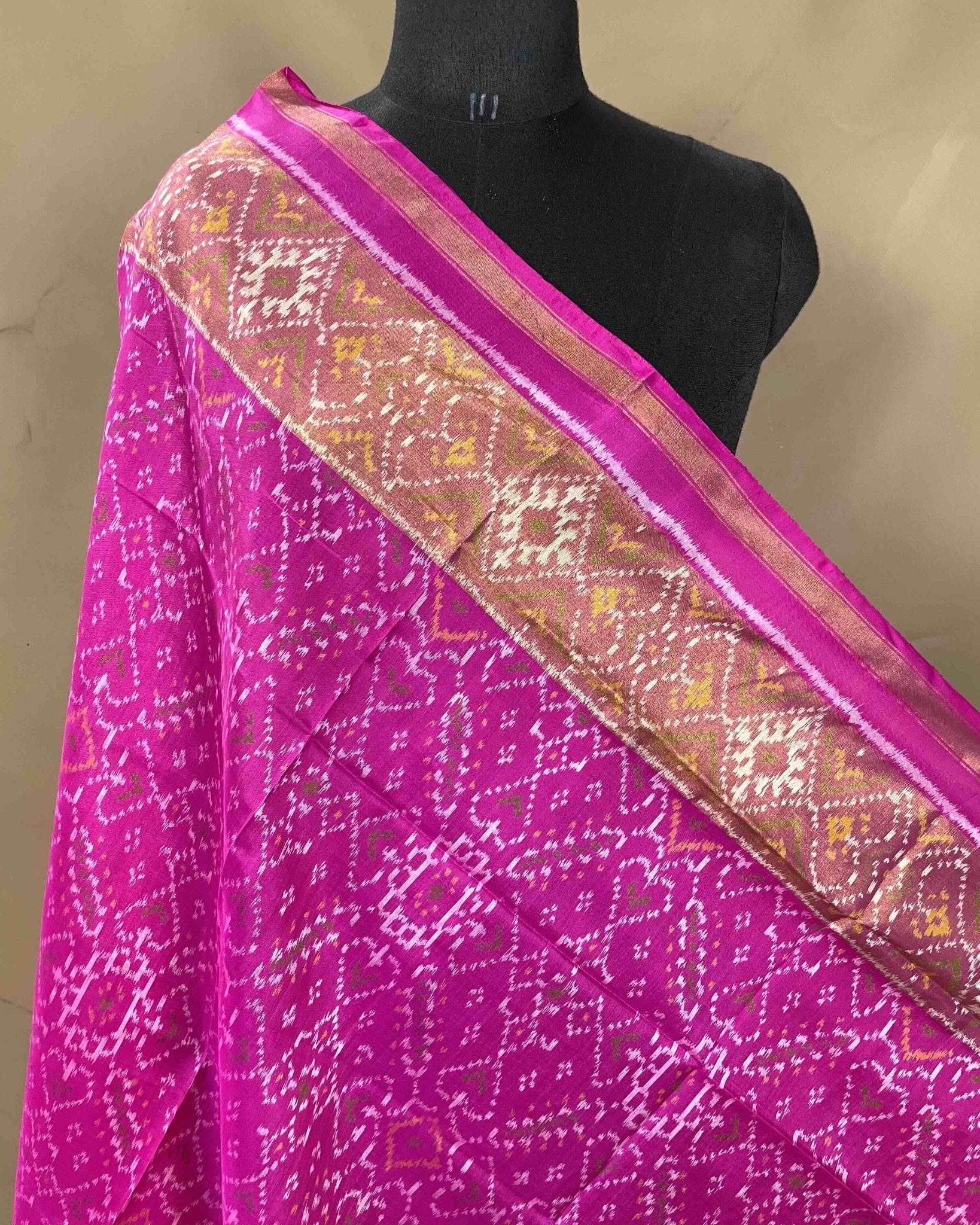 Pink Manekchowk Designer Patola Dupatta - SindhoiPatolaArt