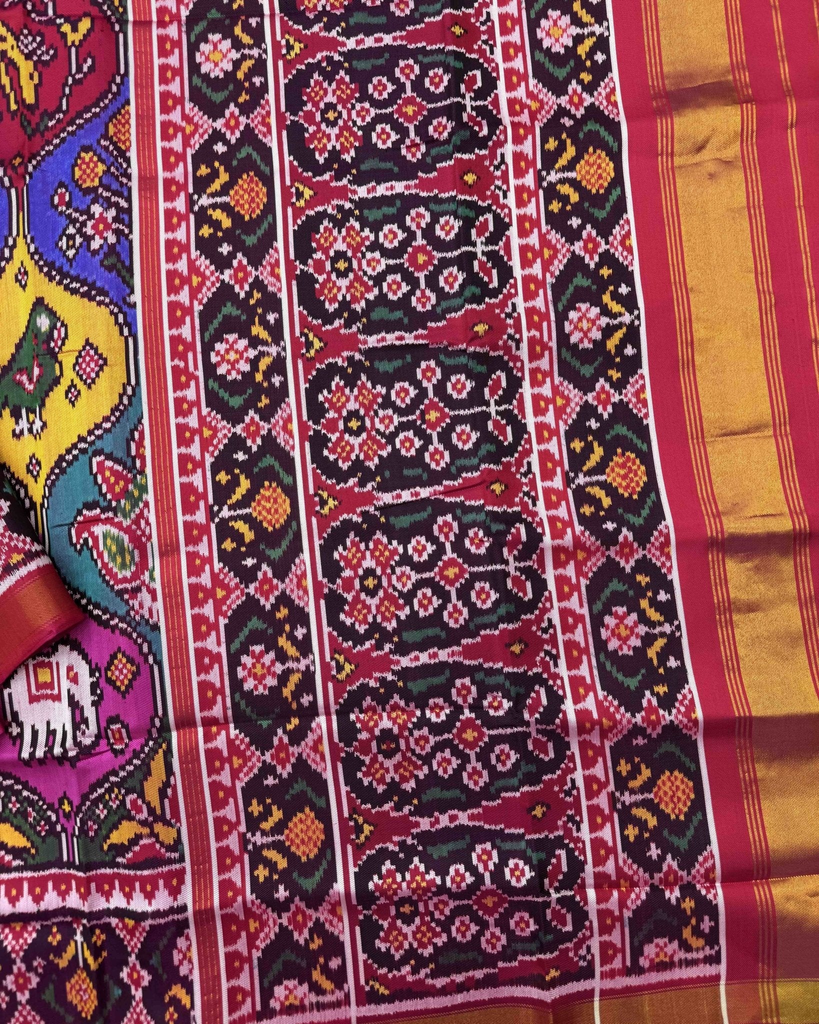 Pink & Multicolour Matka Narikunj Twill Patola Saree - SindhoiPatolaArt