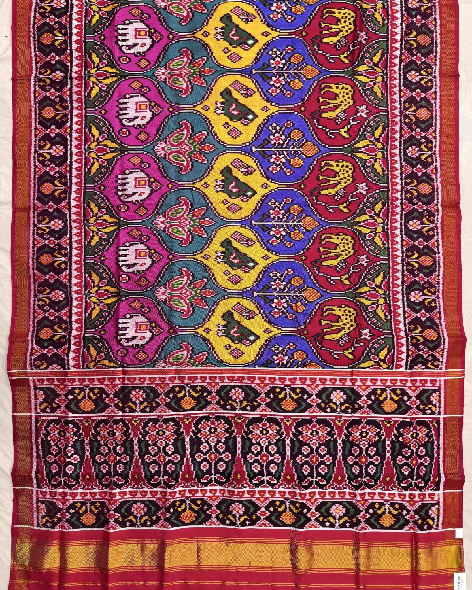 Pink & Multicolour Matka Narikunj Twill Patola Saree - SindhoiPatolaArt