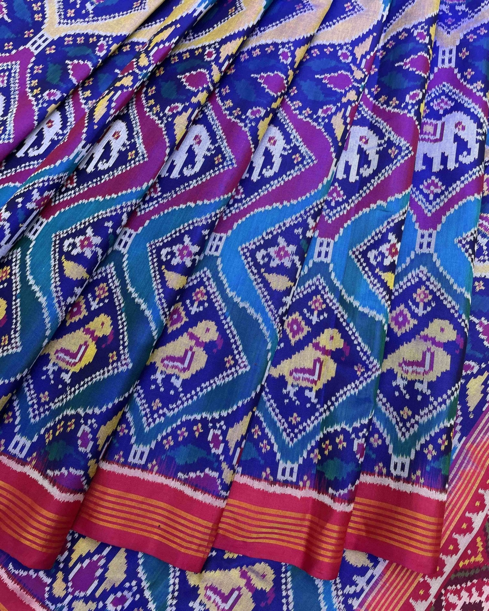 Pink & Multicolour Narikunj Designer Patola Saree - SindhoiPatolaArt