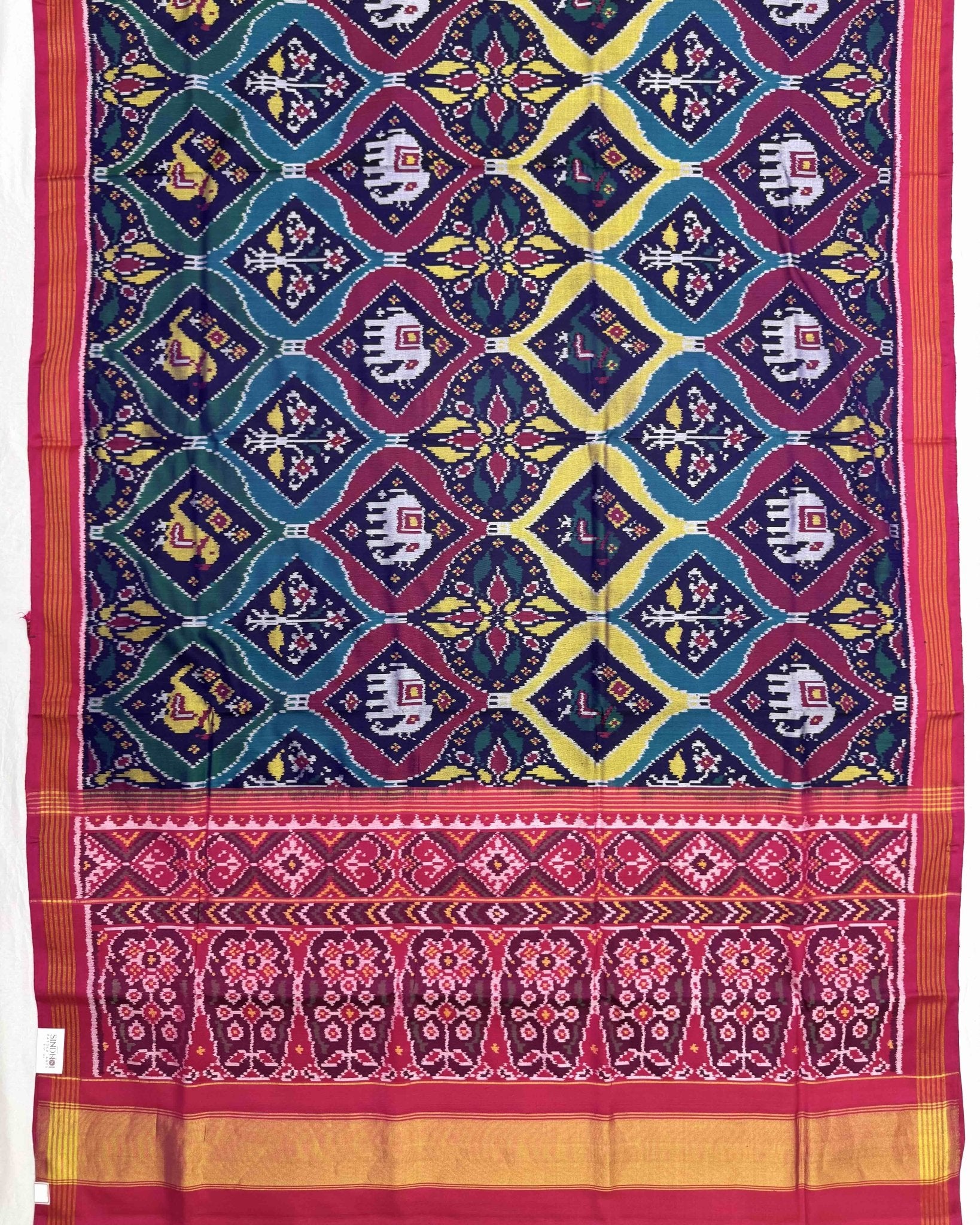Pink Multicolour Narikunj Matka Red Plain Semi Double Ikat Patola Saree - SindhoiPatolaArt