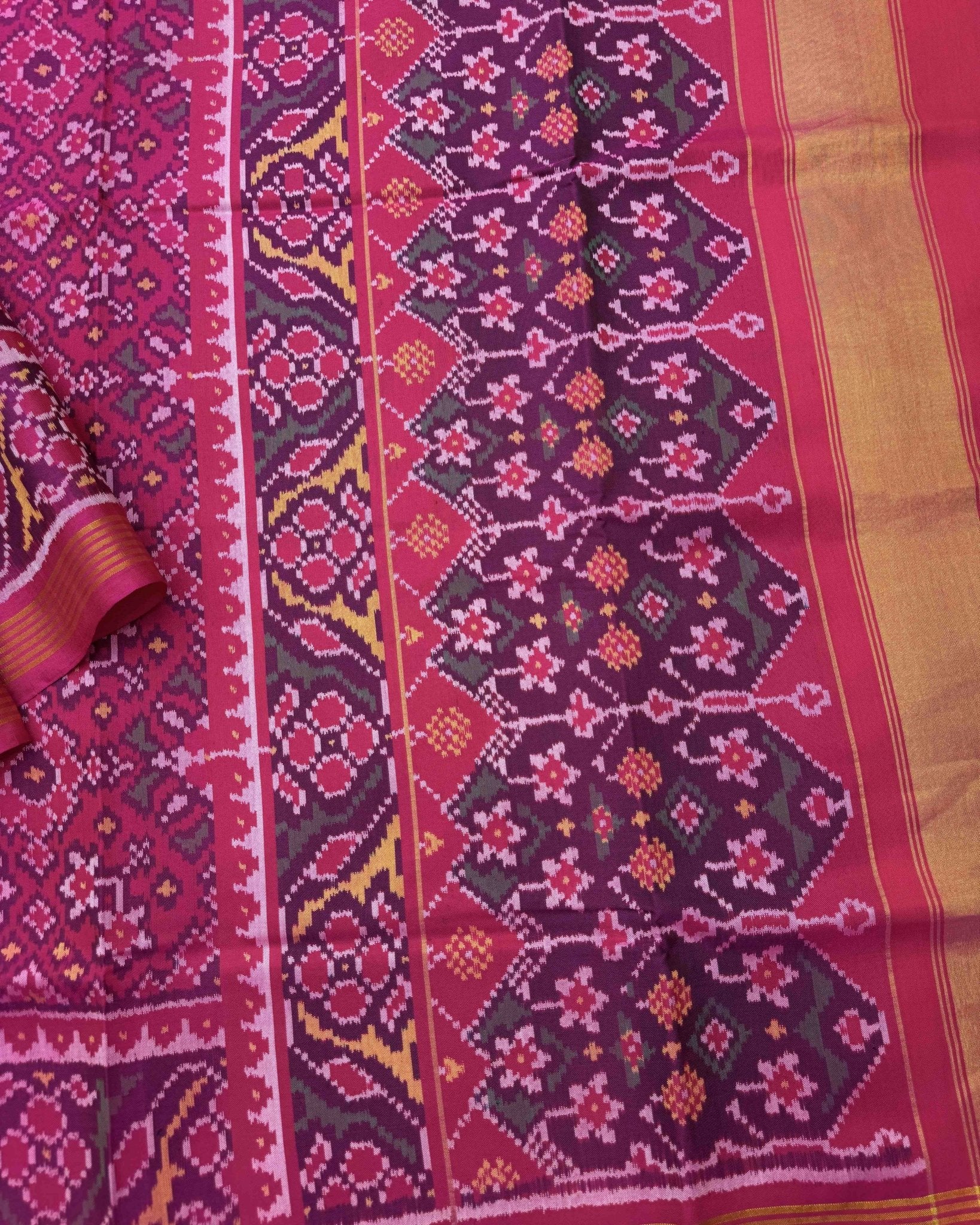 Pink Navratan Patola Saree - SindhoiPatolaArt