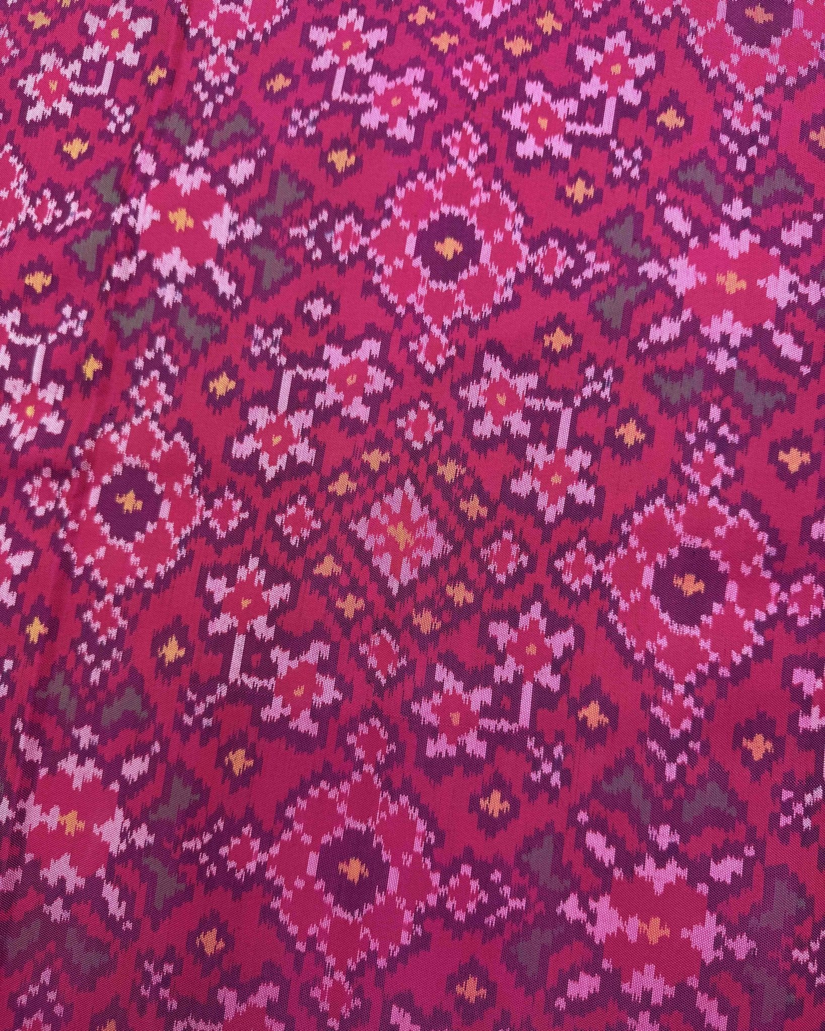 Pink Navratan Patola Saree - SindhoiPatolaArt