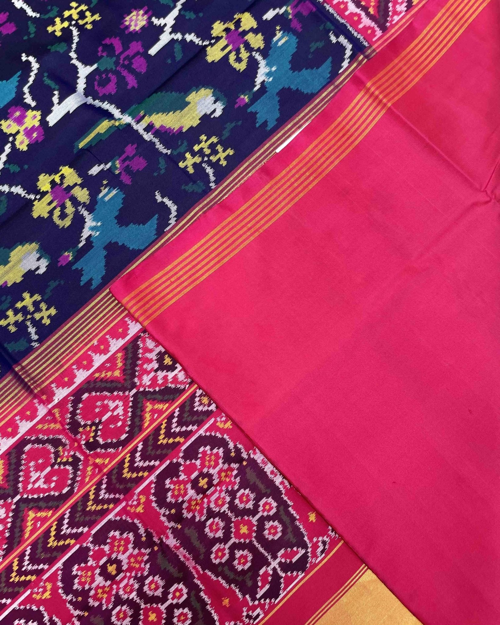 Pink & Navy Blue Fancy Bird Patola Saree - SindhoiPatolaArt