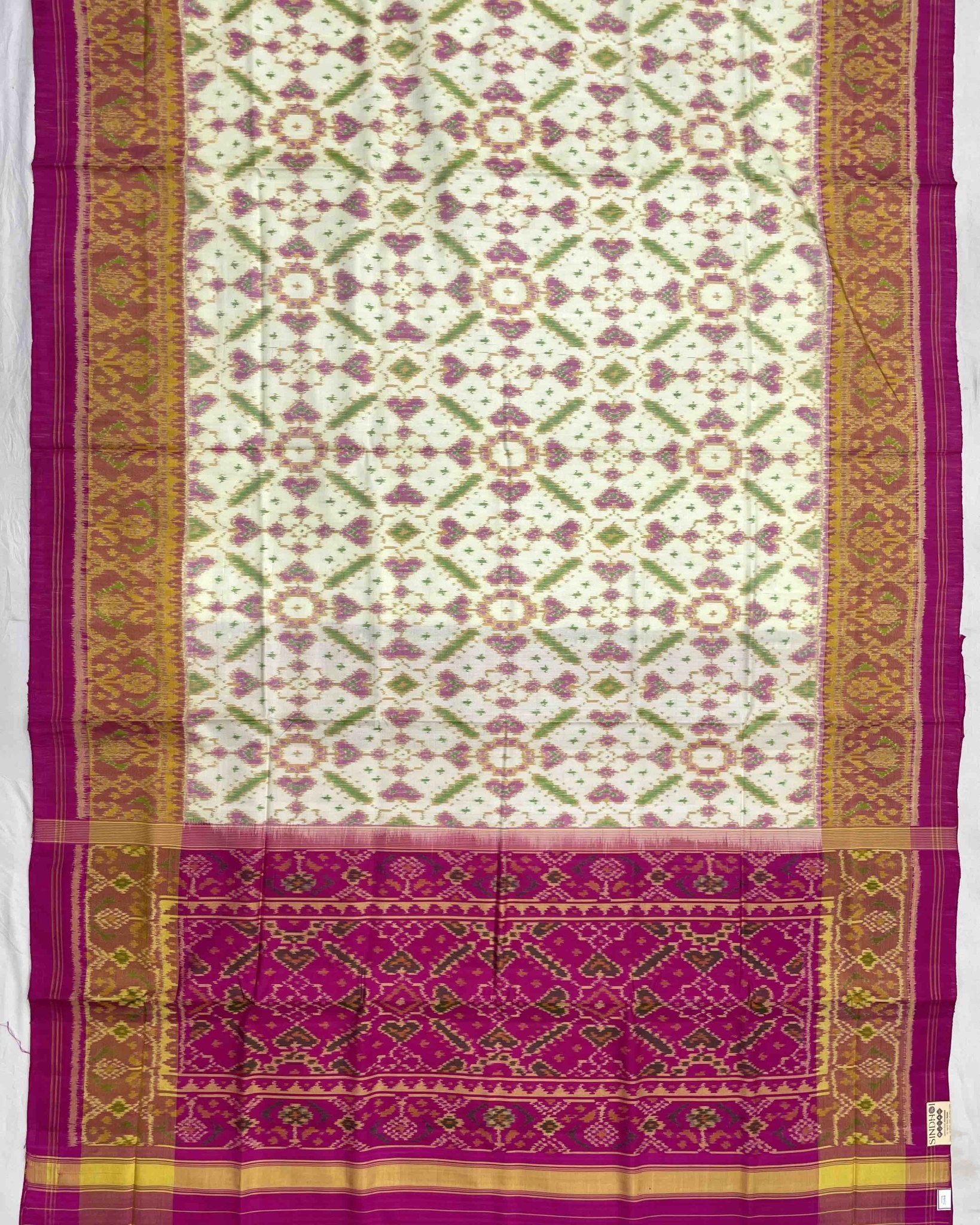 Pink & Off White Manekchowk Designer Patola Saree - SindhoiPatolaArt