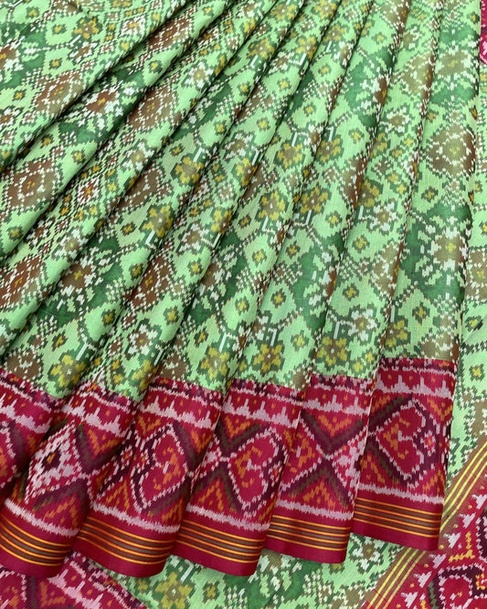 Pink & Pista Green Navratan Patola Saree - SindhoiPatolaArt