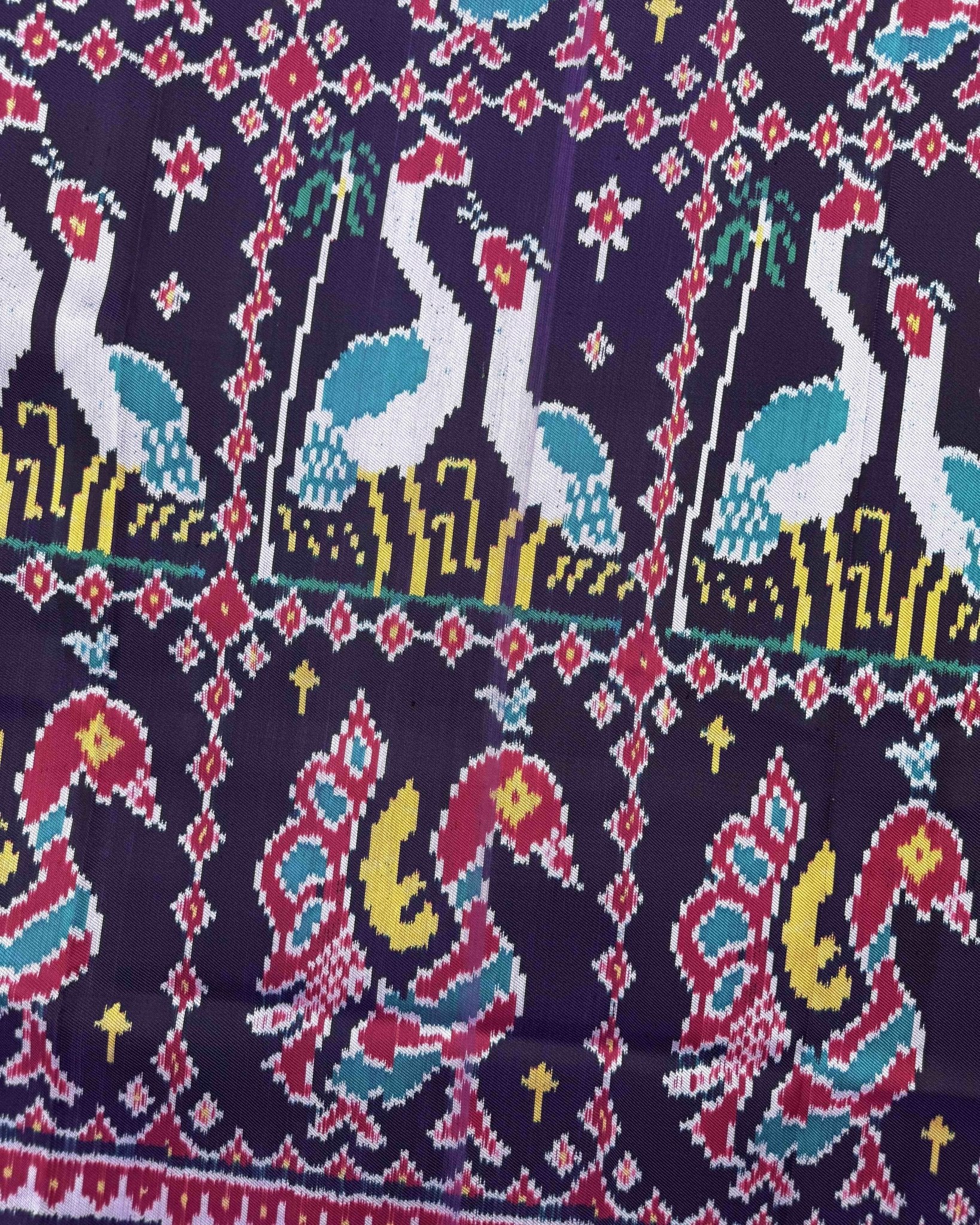 Pink & Purple Big Figure Peacock Swan Twill Patola Saree - SindhoiPatolaArt