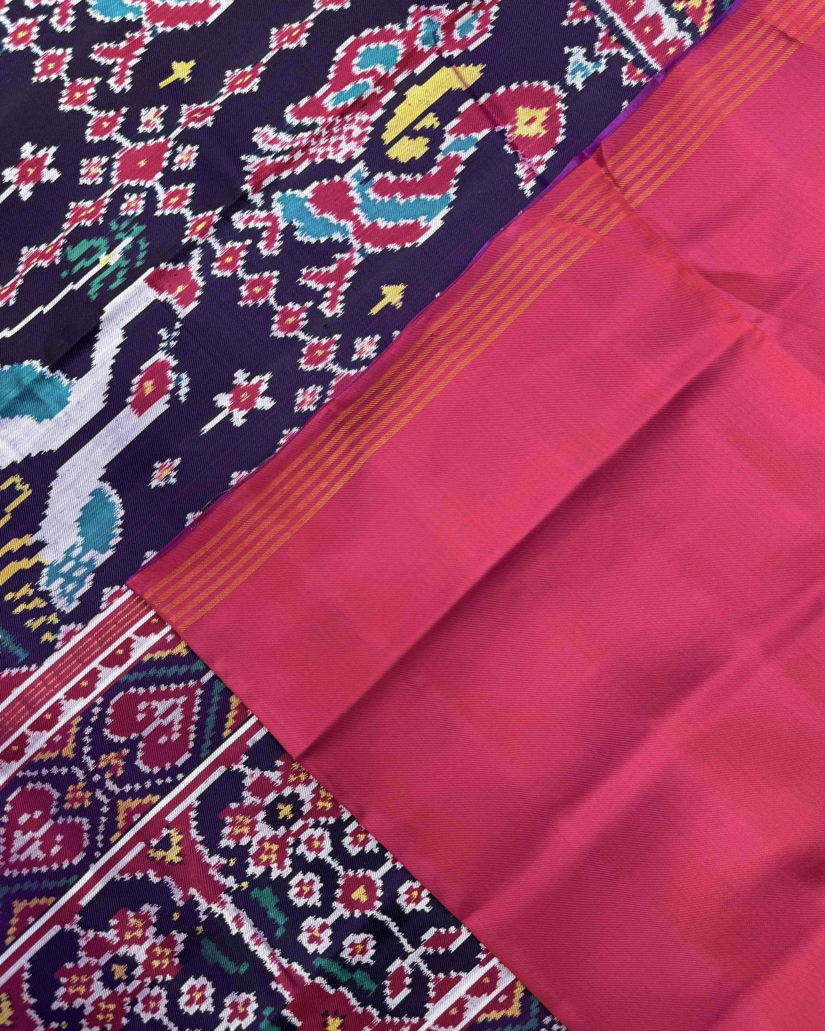 Pink & Purple Big Figure Peacock Swan Twill Patola Saree - SindhoiPatolaArt