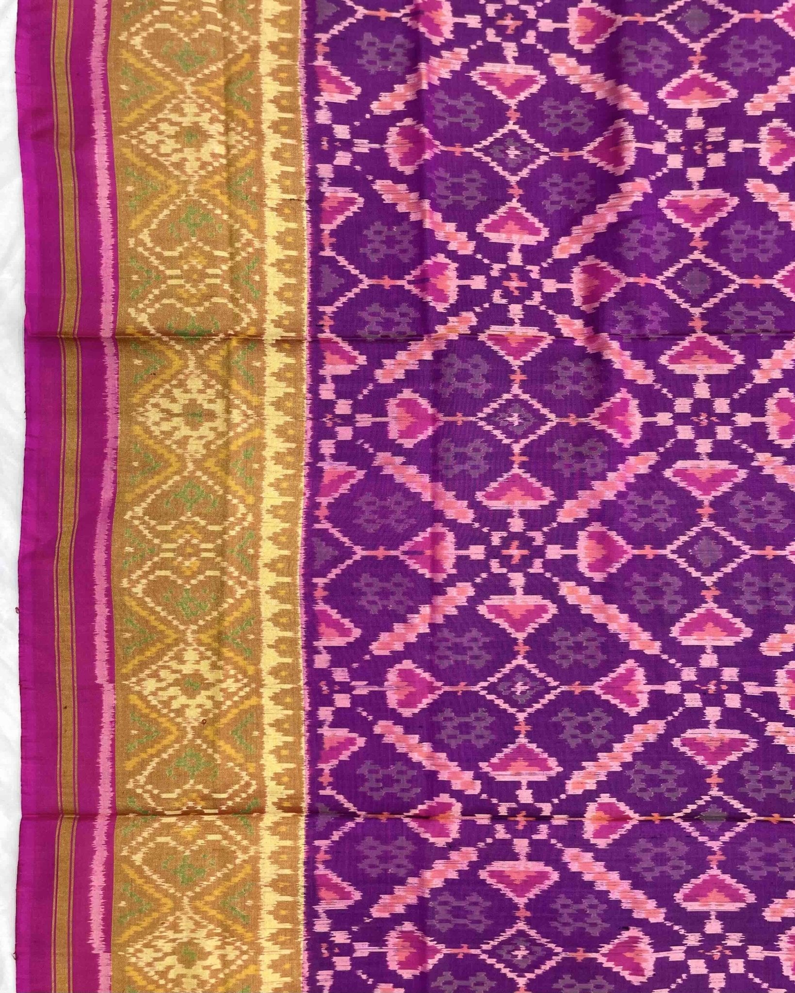 Pink & Purple Manekchowk Patola Saree - SindhoiPatolaArt