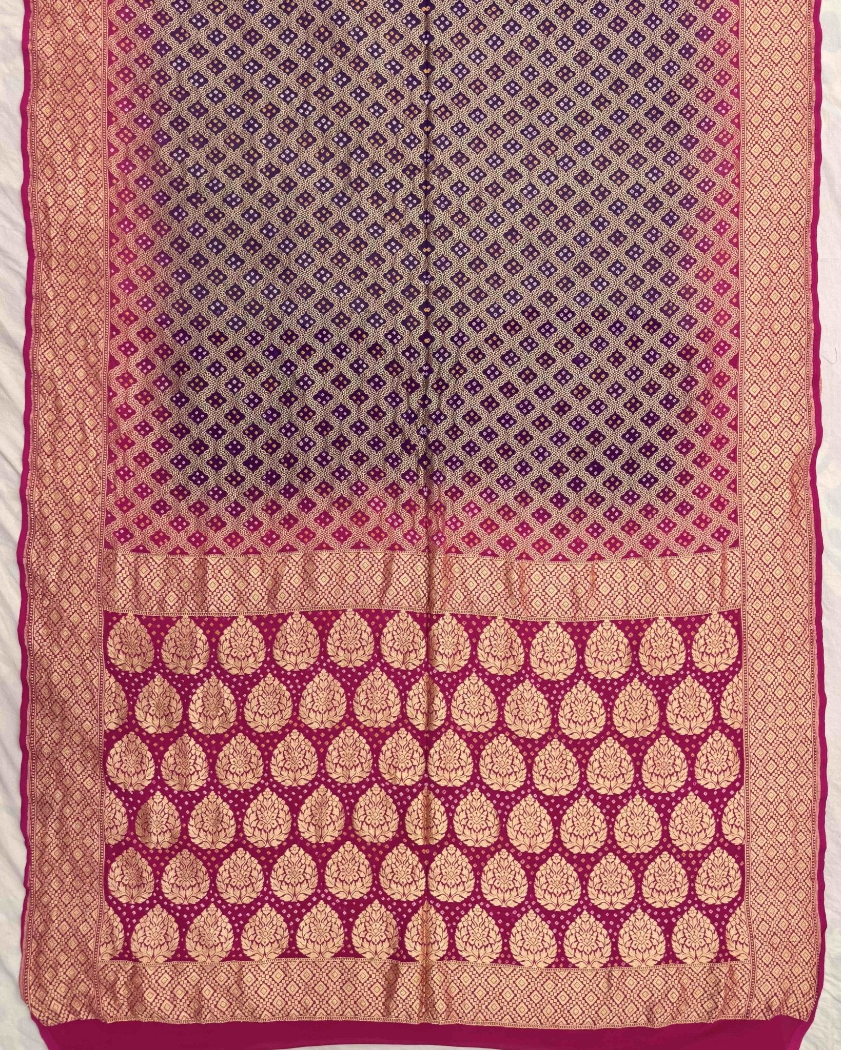 Pink & Purple Shaded Georgette Bandhani Saree - SindhoiPatolaArt