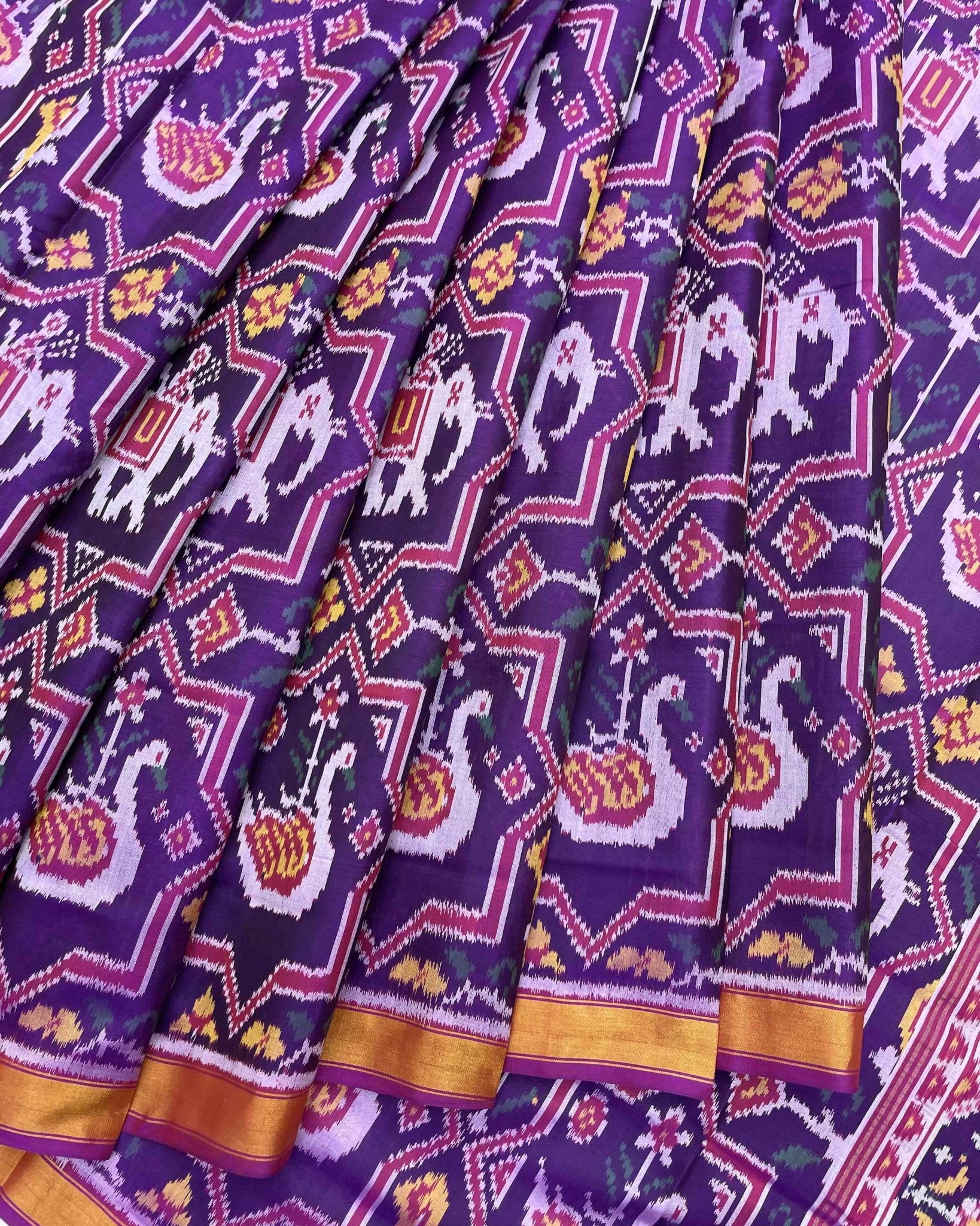 Pink & Purple Star Narikunj Figure Patola Saree - SindhoiPatolaArt