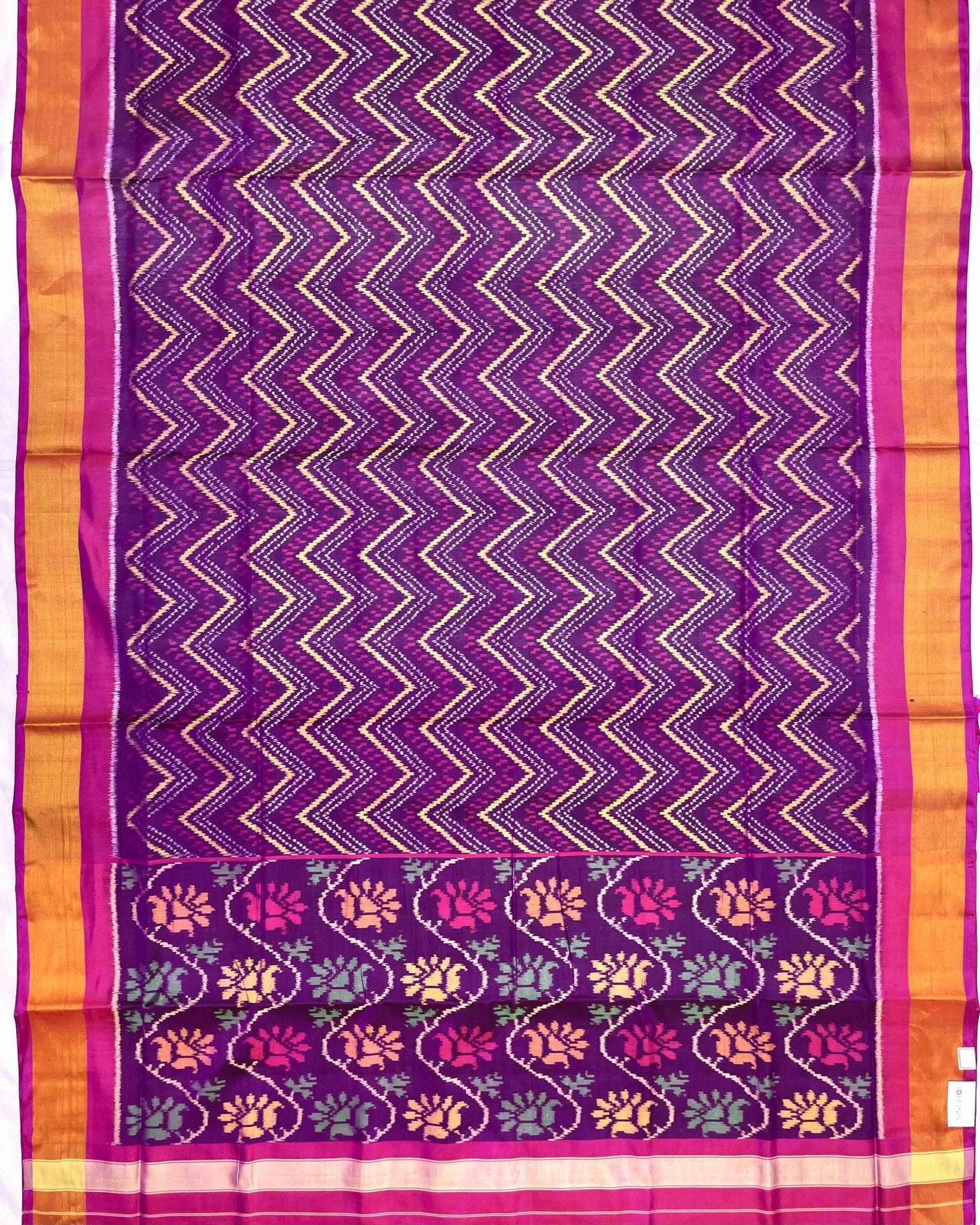 Pink & Purple Zig Zag Lining Patola Saree - SindhoiPatolaArt