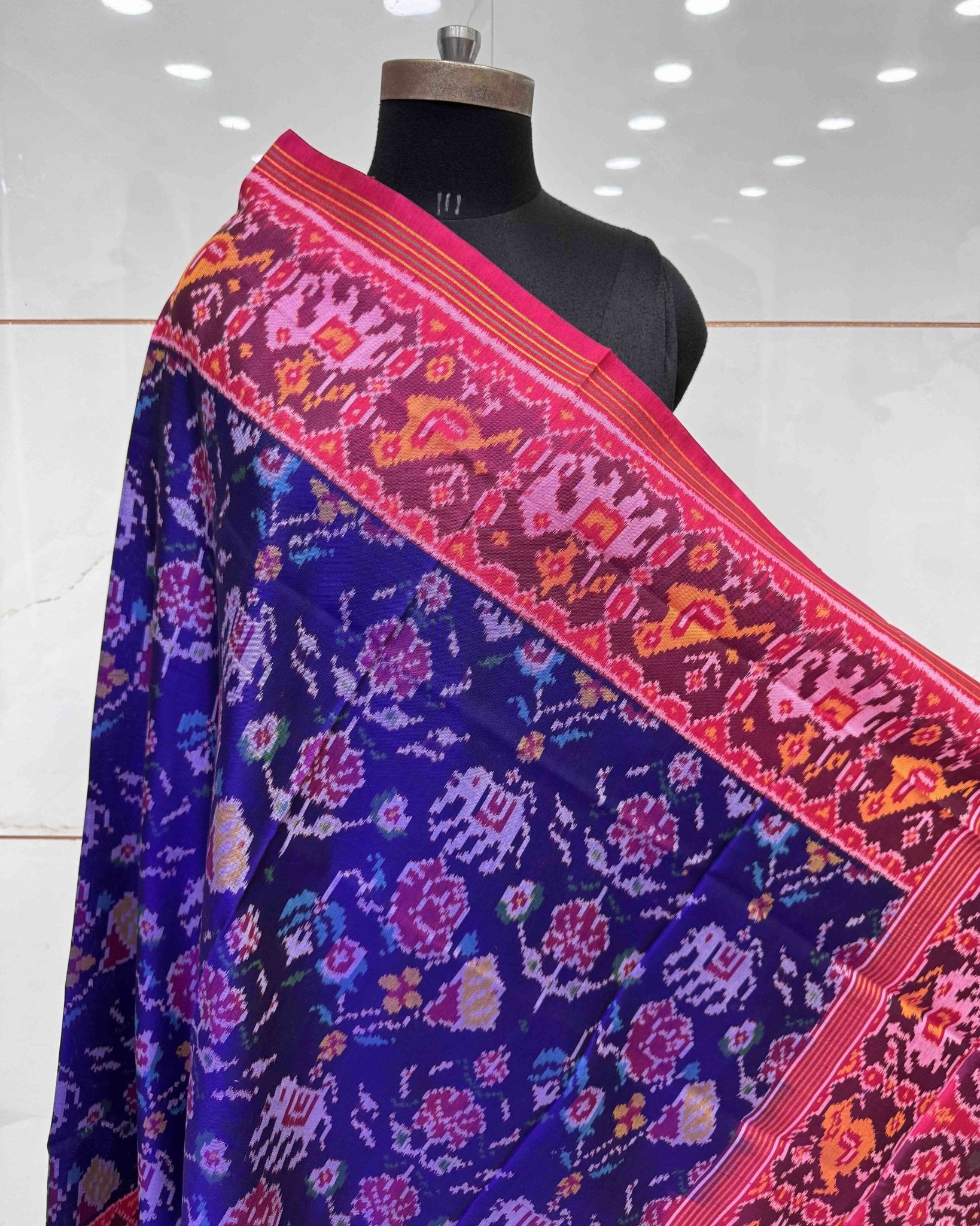 Pink & Purplish Blue Narikunj Flower Semi Double Ikat Patola Dupatta - SindhoiPatolaArt