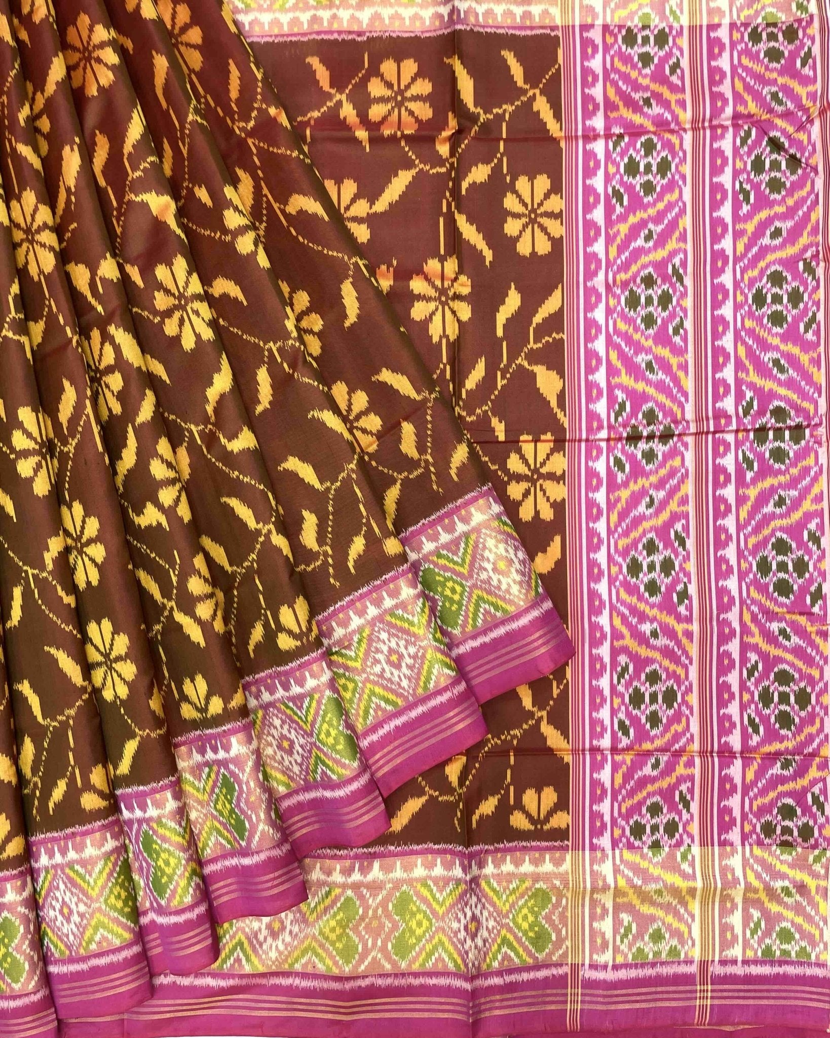 Pink & Rust Brown Fancy Flower Patola Saree - SindhoiPatolaArt