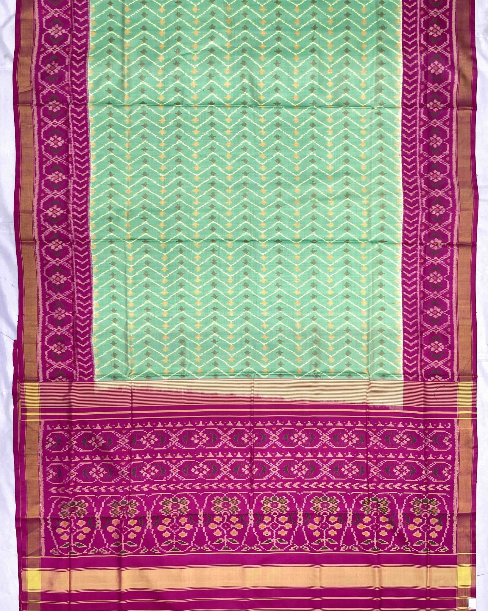 Pink & Sea Green Zig Zag Lining Patola Saree - SindhoiPatolaArt