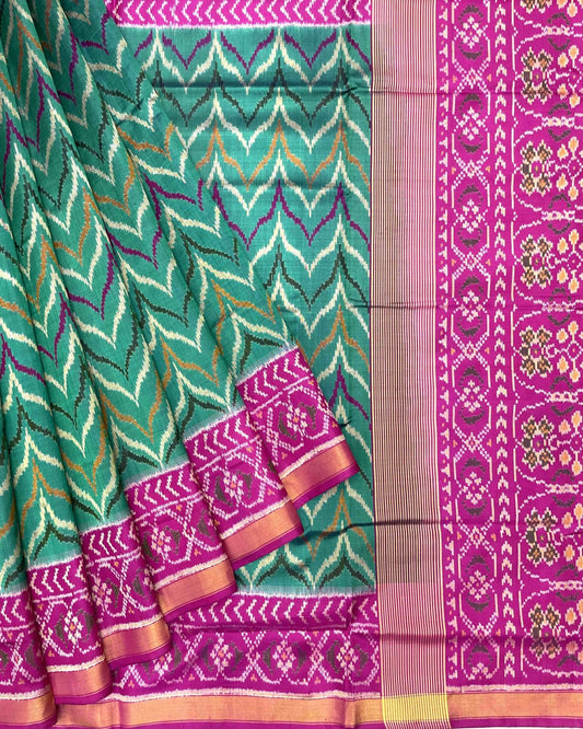 Pink & Sea Green Zig Zag Patola Saree - SindhoiPatolaArt