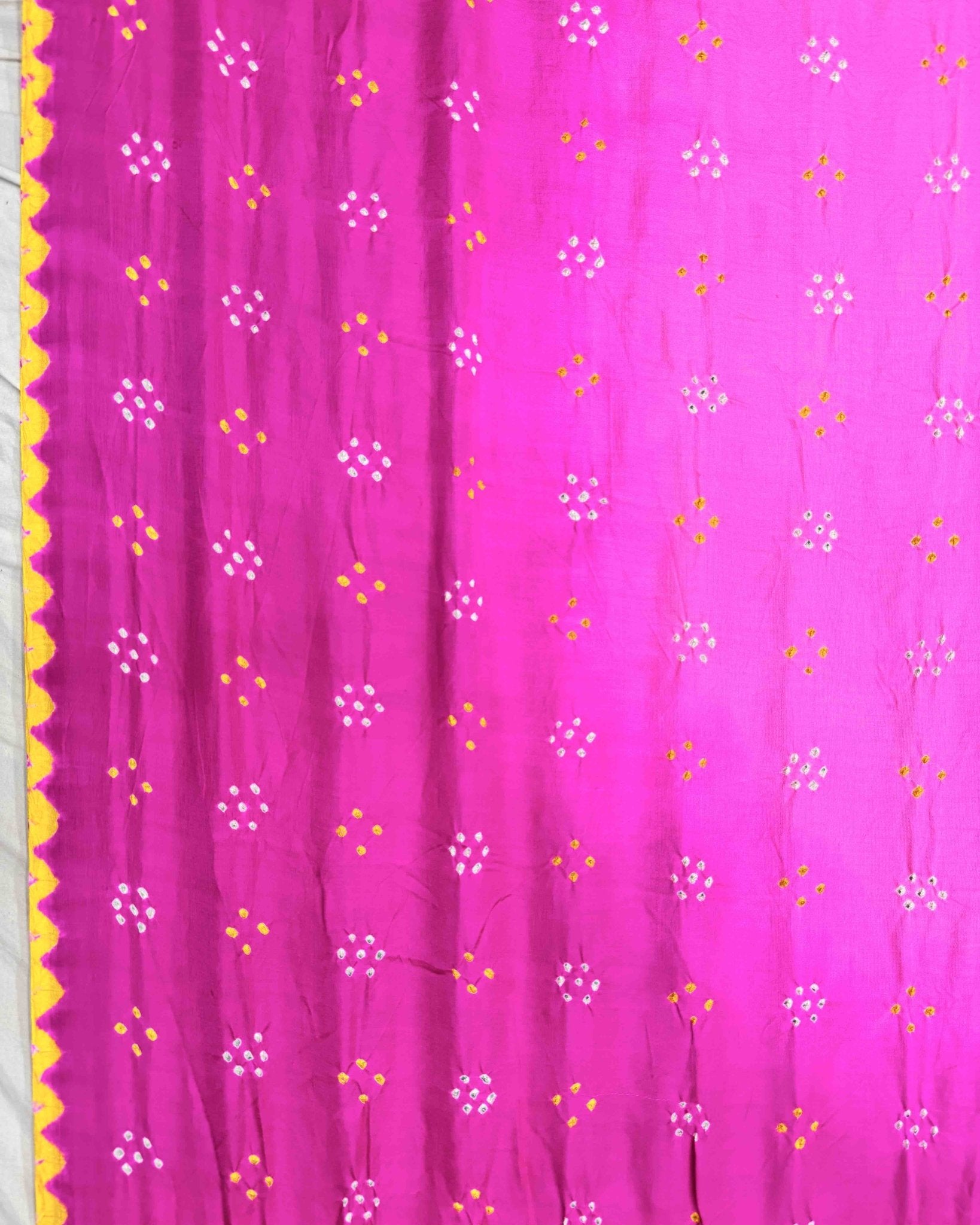 Pink Shaded Gaji Silk Bandhani Saree - SindhoiPatolaArt