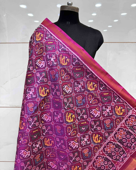 Pink Small Narkunj Semi Double Ikat Patola Dupatta - SindhoiPatolaArt
